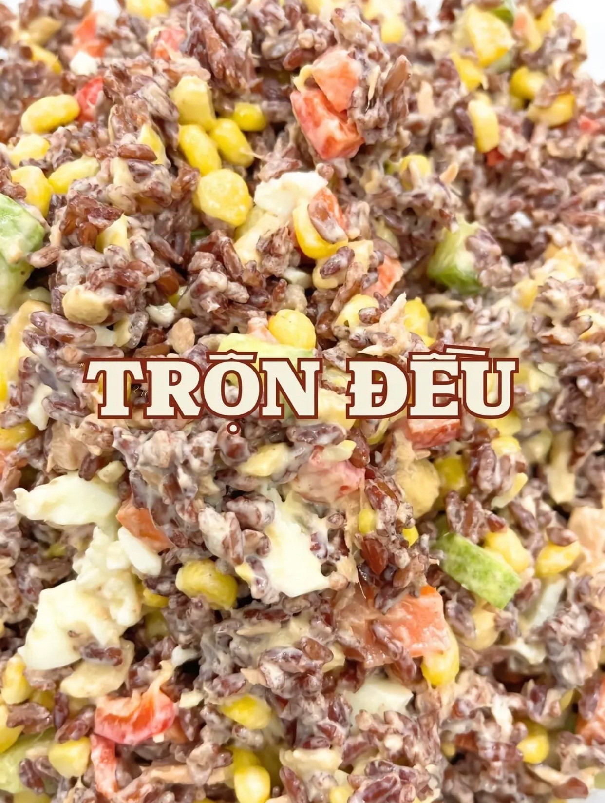 Bật mí công thức cơm nắm rong biển với cá ngừ, hạt điều và sốt mayo