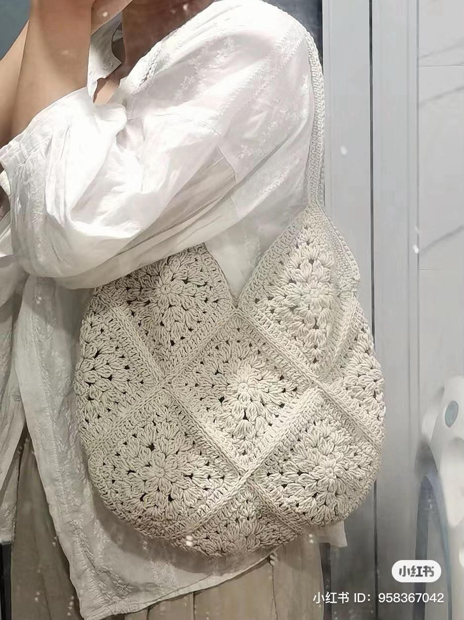 Beige Granny Square Crochet Hobo Bag with Chart and Assembly Instructions