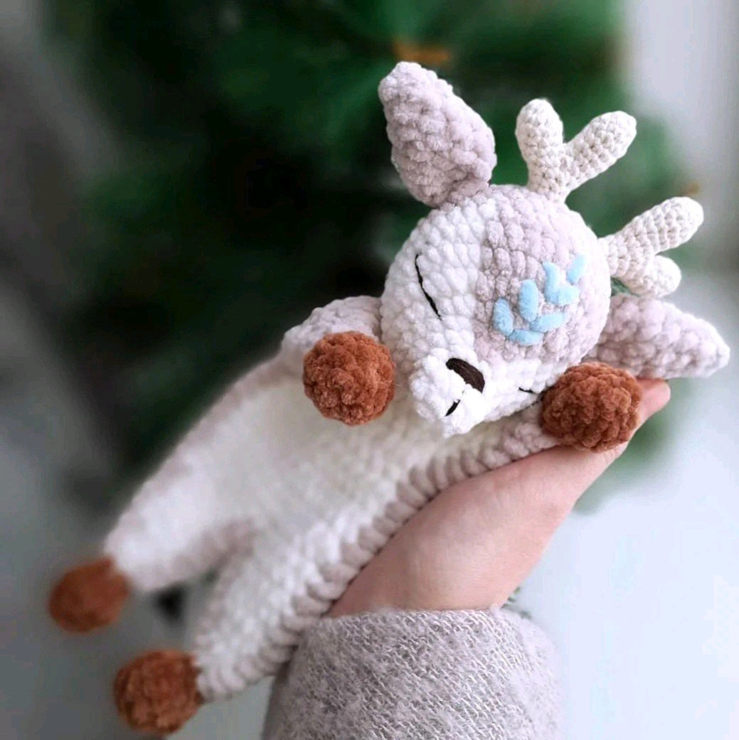 Белый олень амигуруми: схема вязания крючком
