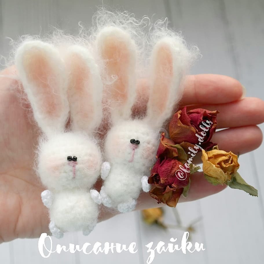 Бесплатное описание вязания кролика зайки с пушистыми ушками и шарфиком