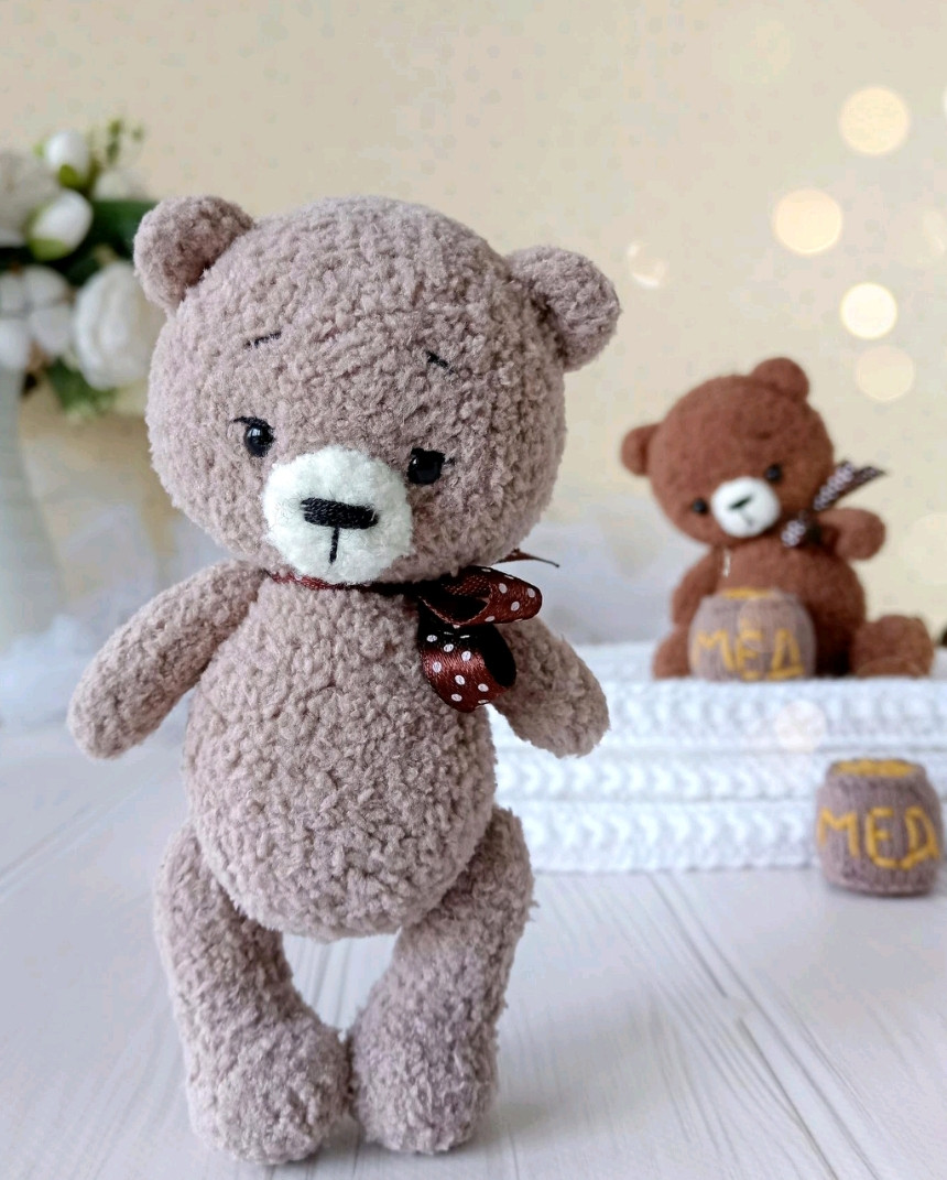 Бесплатный МК Мишка спицами: вязаная игрушка