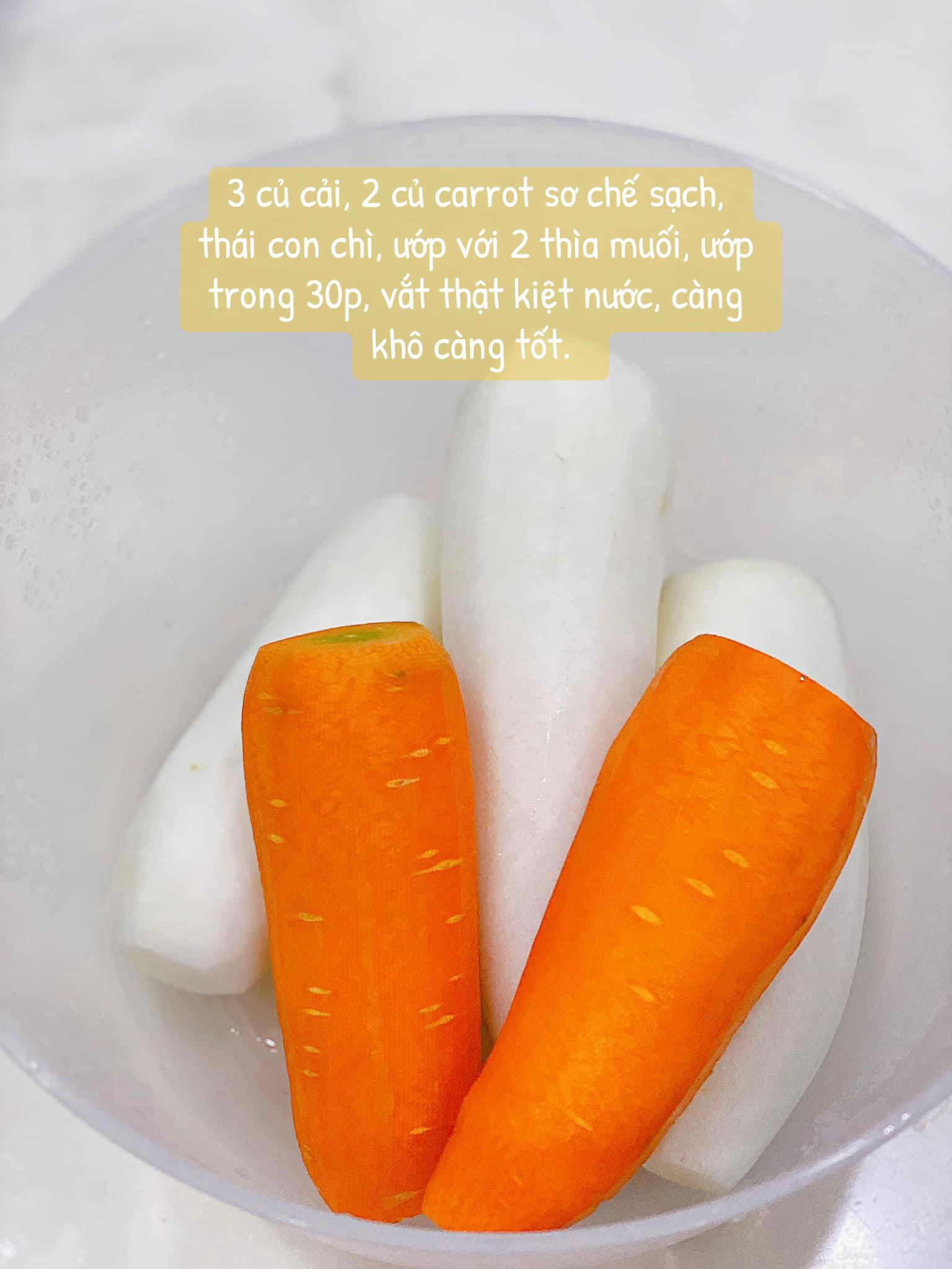 Bí Kíp Đơn Giản Để Củ Cải Chua Trong Véo Giòn Sần Sật