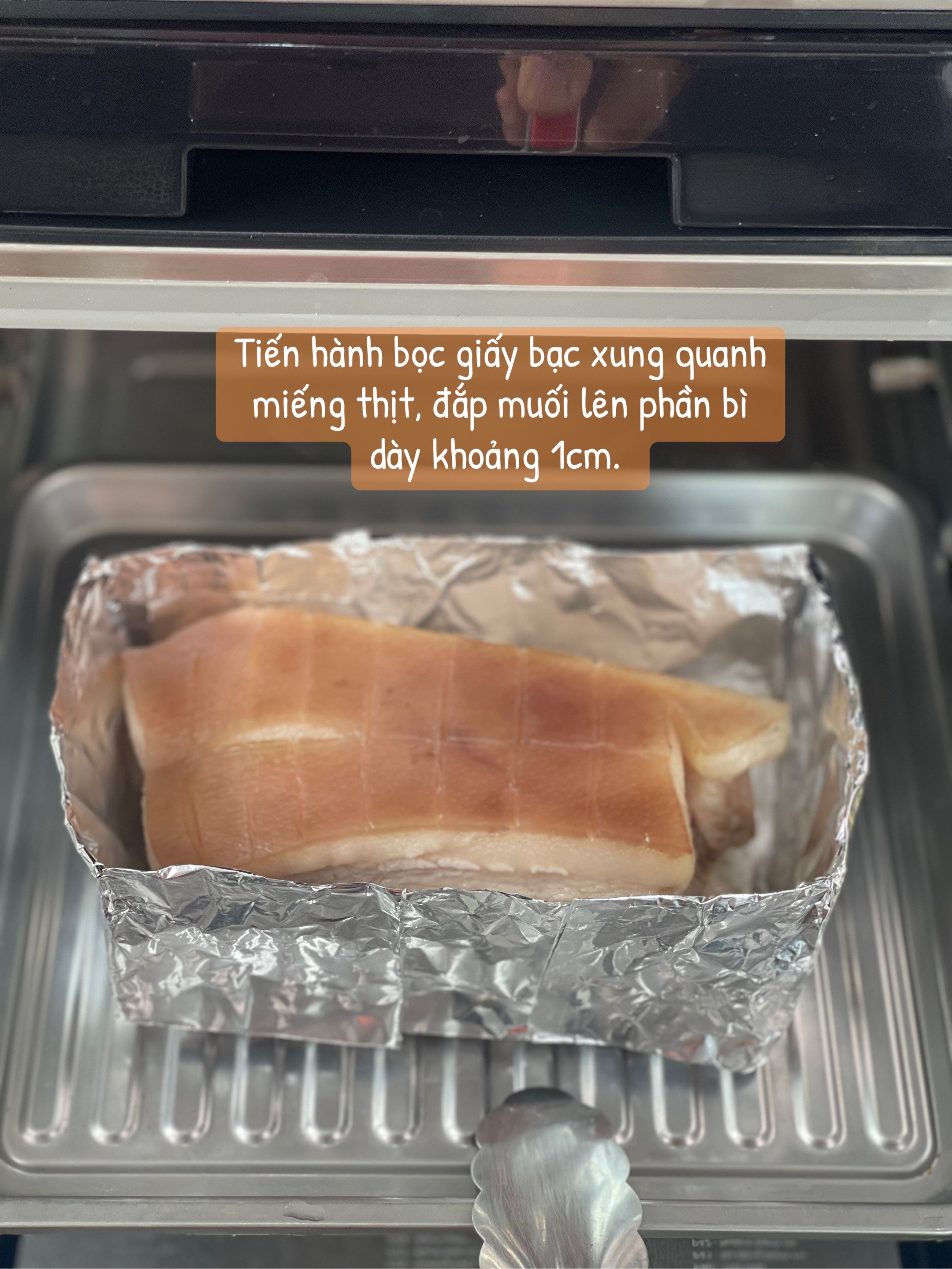 Bí Kíp Giòn Bì Bất Bại: Thịt Ba Chỉ Quay Nướng Không Dầu, Bì Vàng Rộm