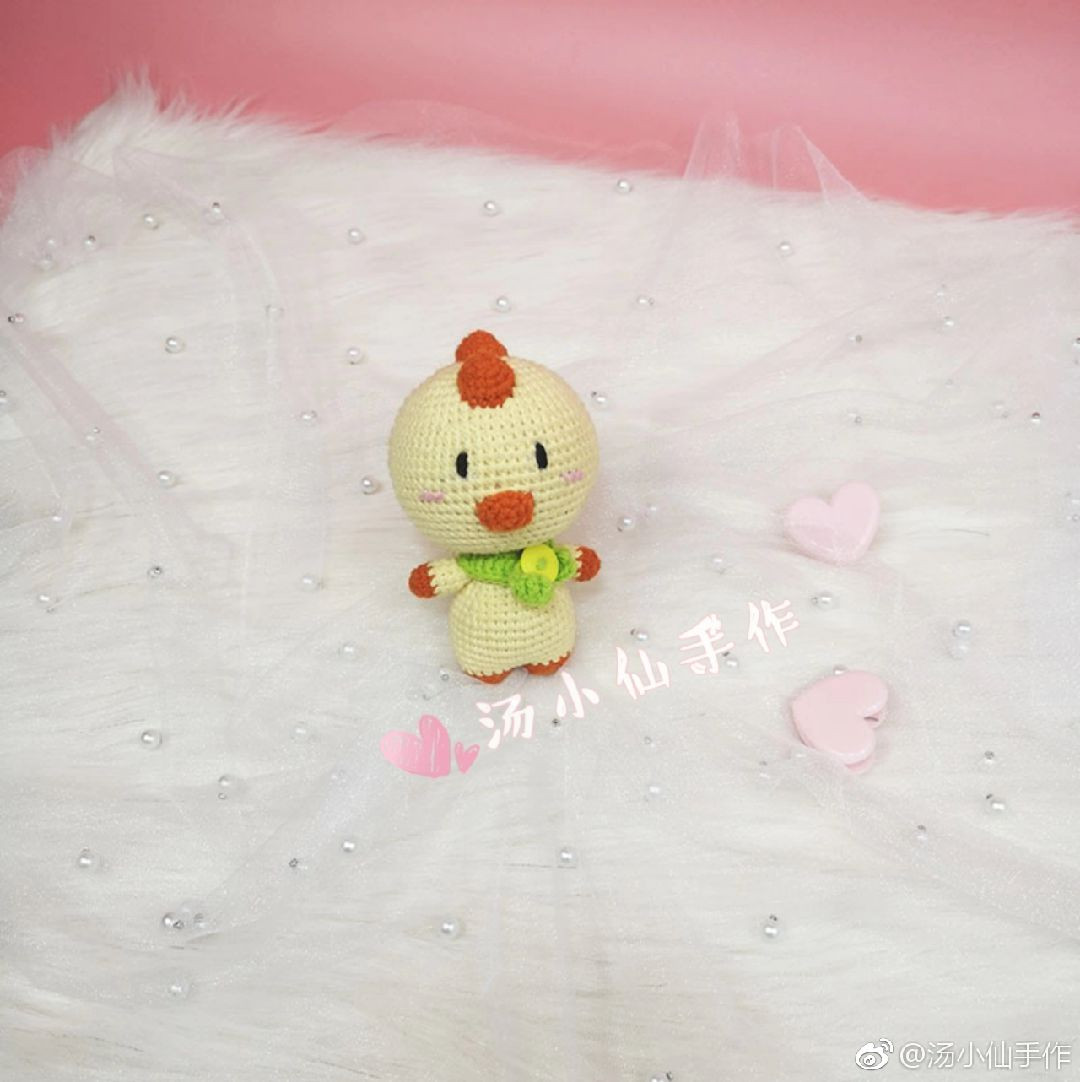 Big Head Animal Amigurumi Patterns: Grey Rabbit and Brown Bear