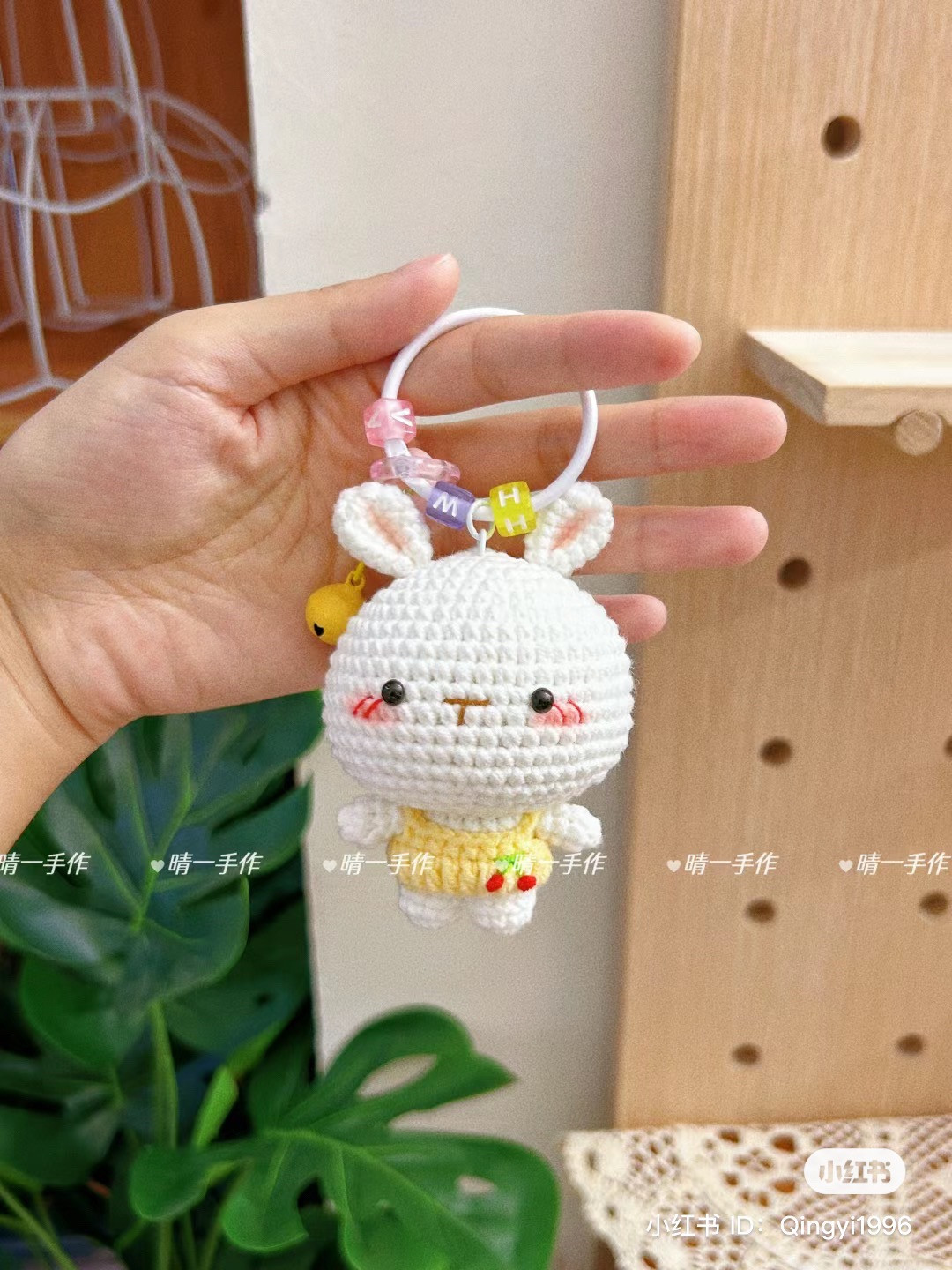 Big Head Rabbit Amigurumi Crochet Pattern and Tutorial Chart