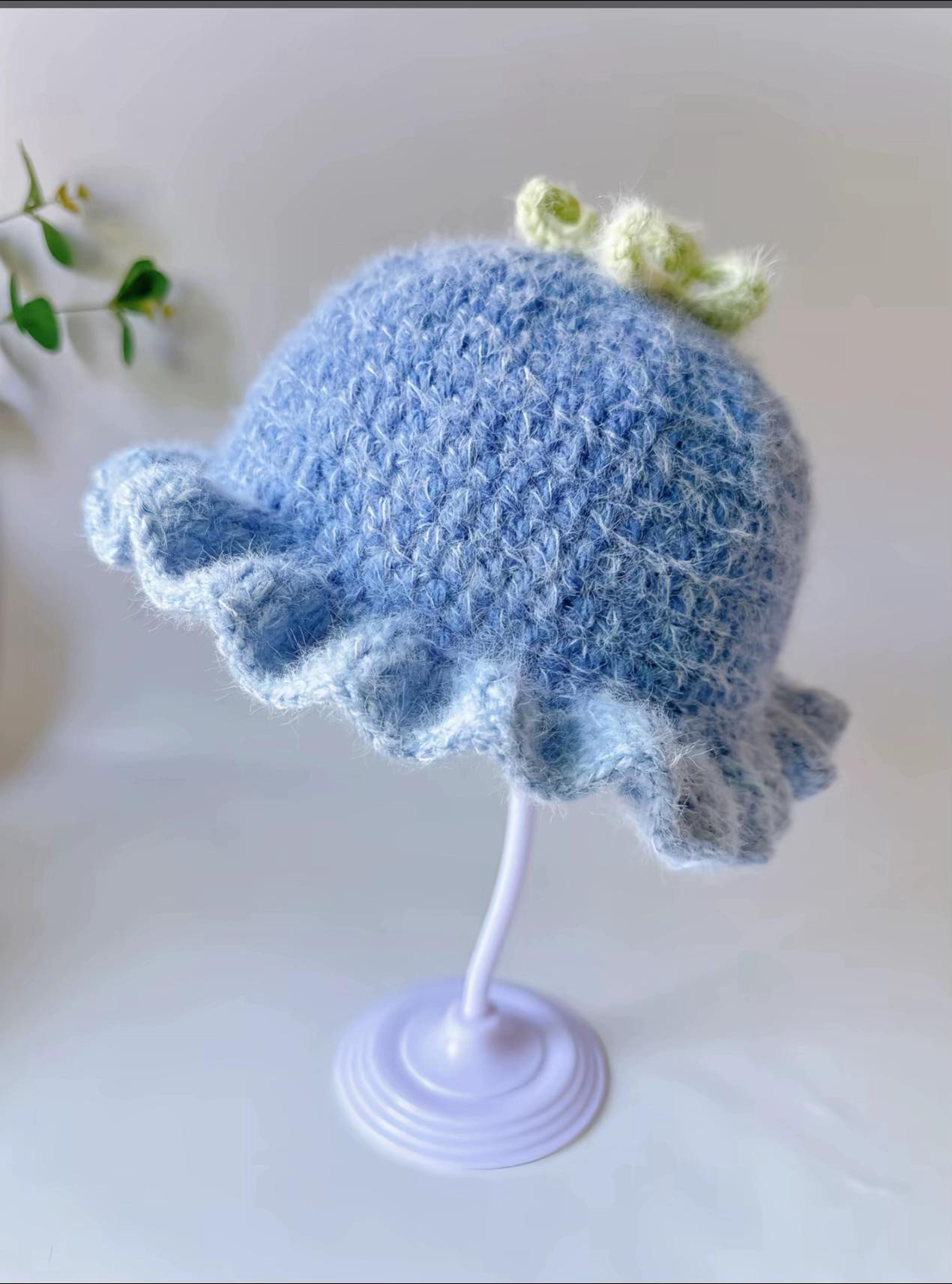 Blue Berry Crochet Hat Pattern with Ruffled Brim and Crown