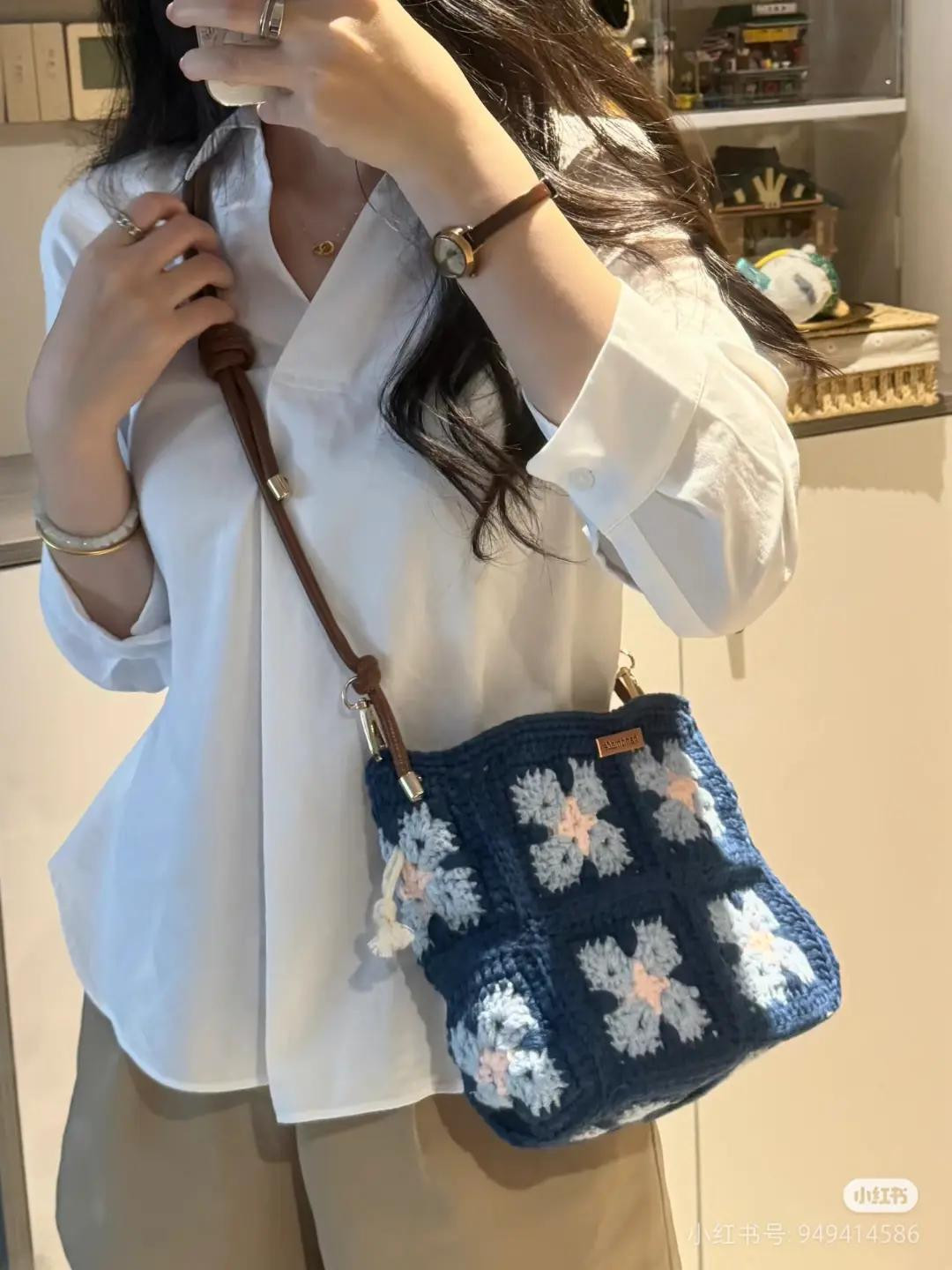 Blue Granny Square Flower Bag Crochet Chart Tutorial