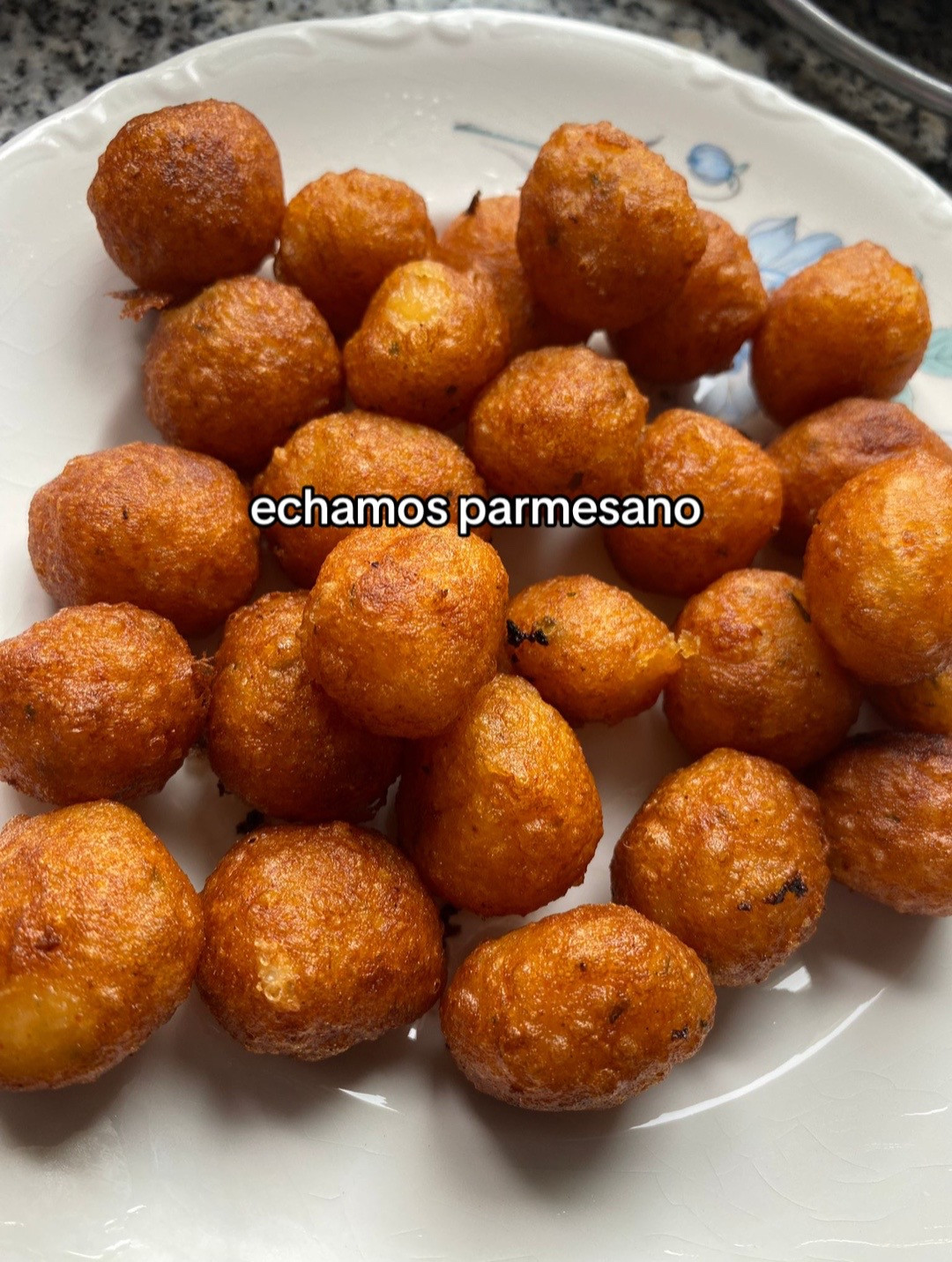 Bolitas de patata con parmesano: receta fácil y deliciosa