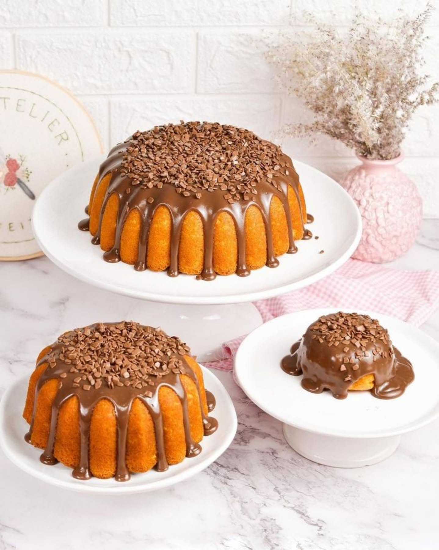 Bolo de Cenoura com Cobertura Cremosa de Chocolate