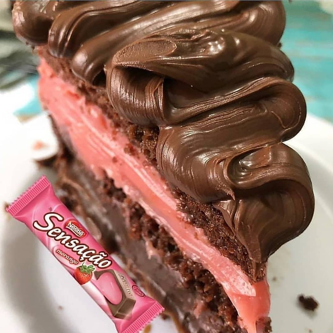 Bolo Sensação de Chocolate com Brigadeiro Fake e Ganache