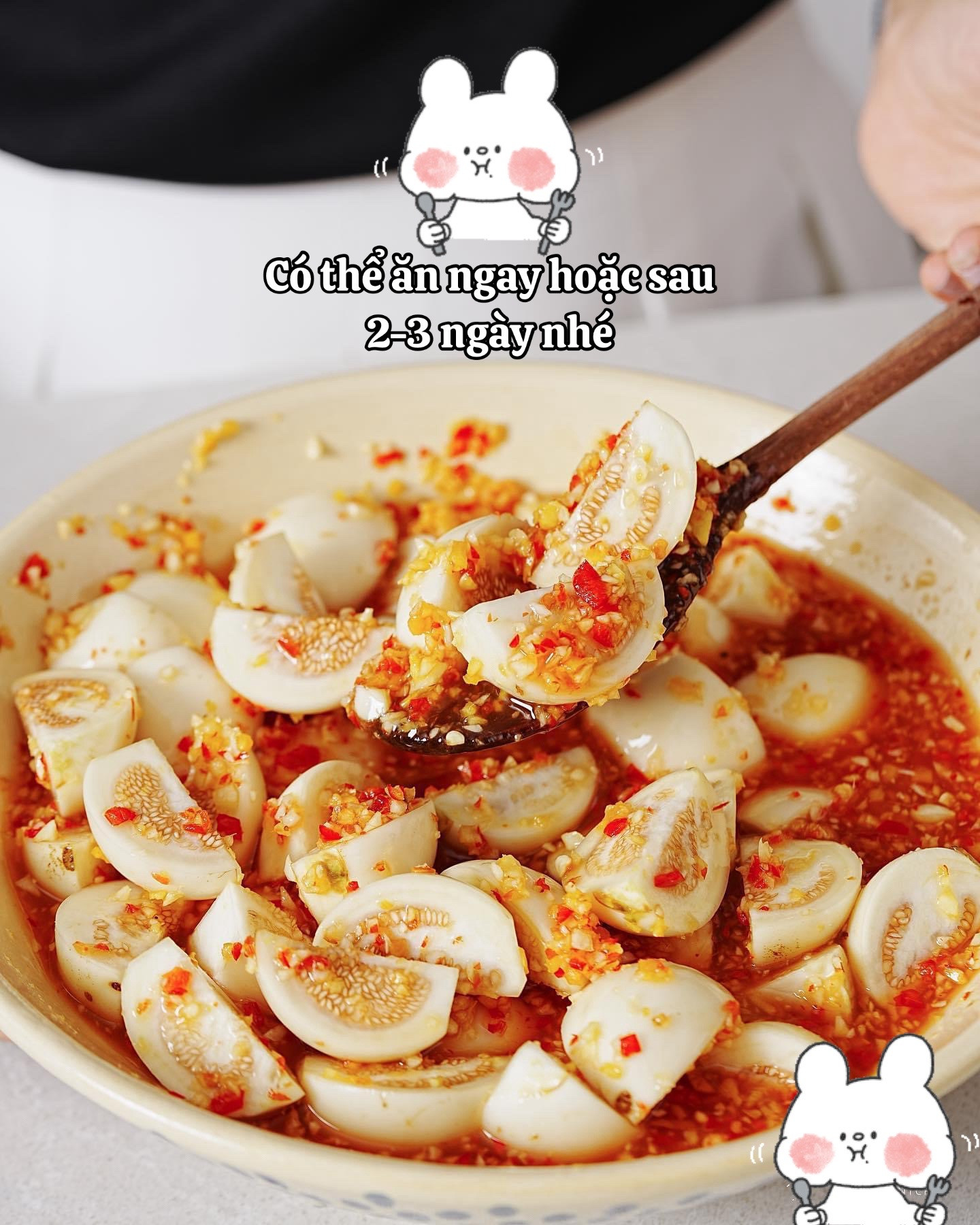 Cà muối xổi: Bí kíp làm món ăn vặt chua thơm ngon, tốn cơm với nguyên liệu cà trắng, tỏi, ớt và nước quất