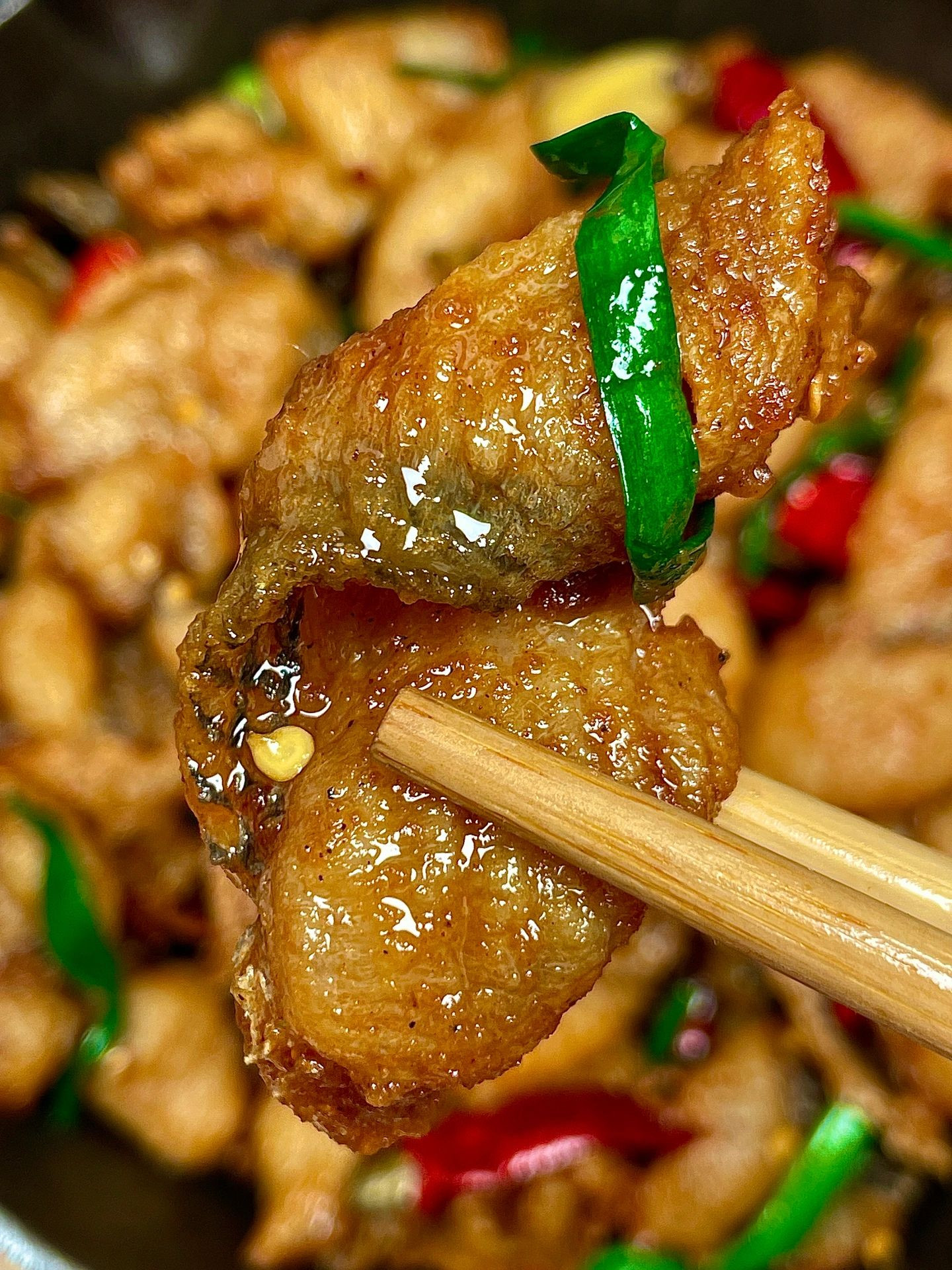 Cá phi lê chiên giòn xốt cay tỏi ớt