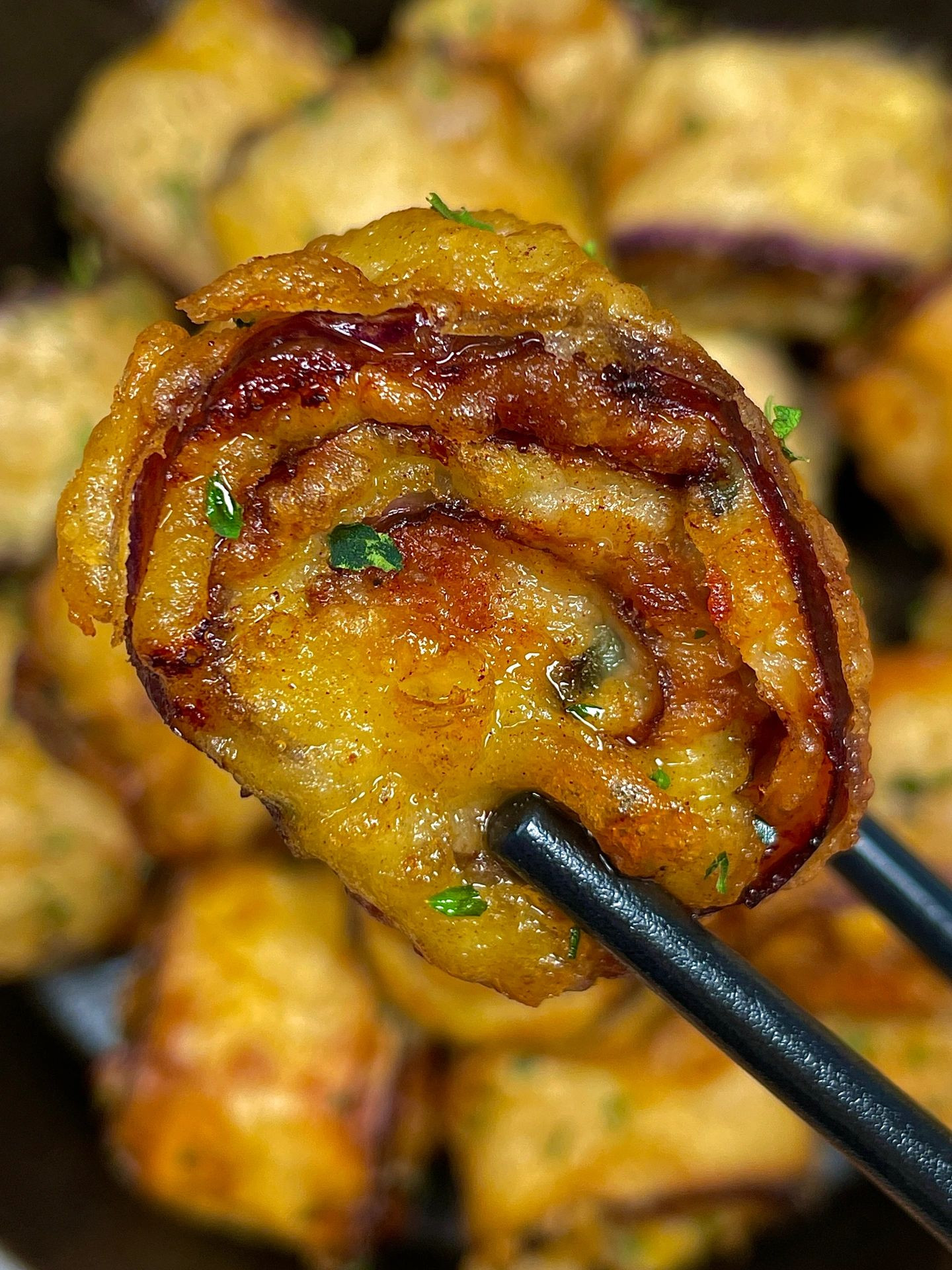 Cà tím cuốn thịt băm chiên giòn