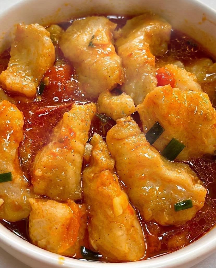 Cá tra kho cà chua: Hướng dẫn cách làm cá tra sốt cà chua ngon ngọt, mềm tan