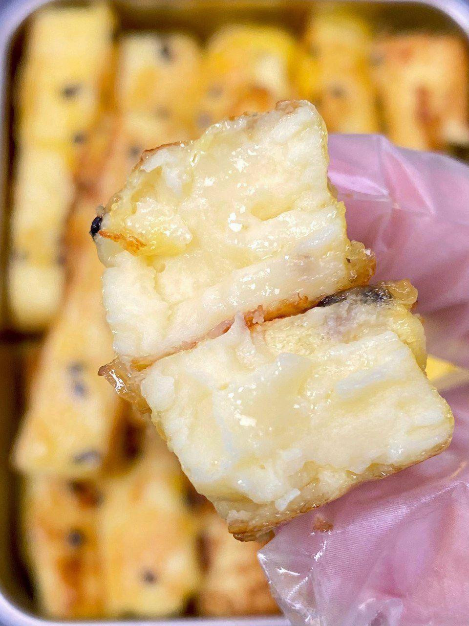 Cách làm bánh thanh sữa trứng chiên giòn vàng ruộm