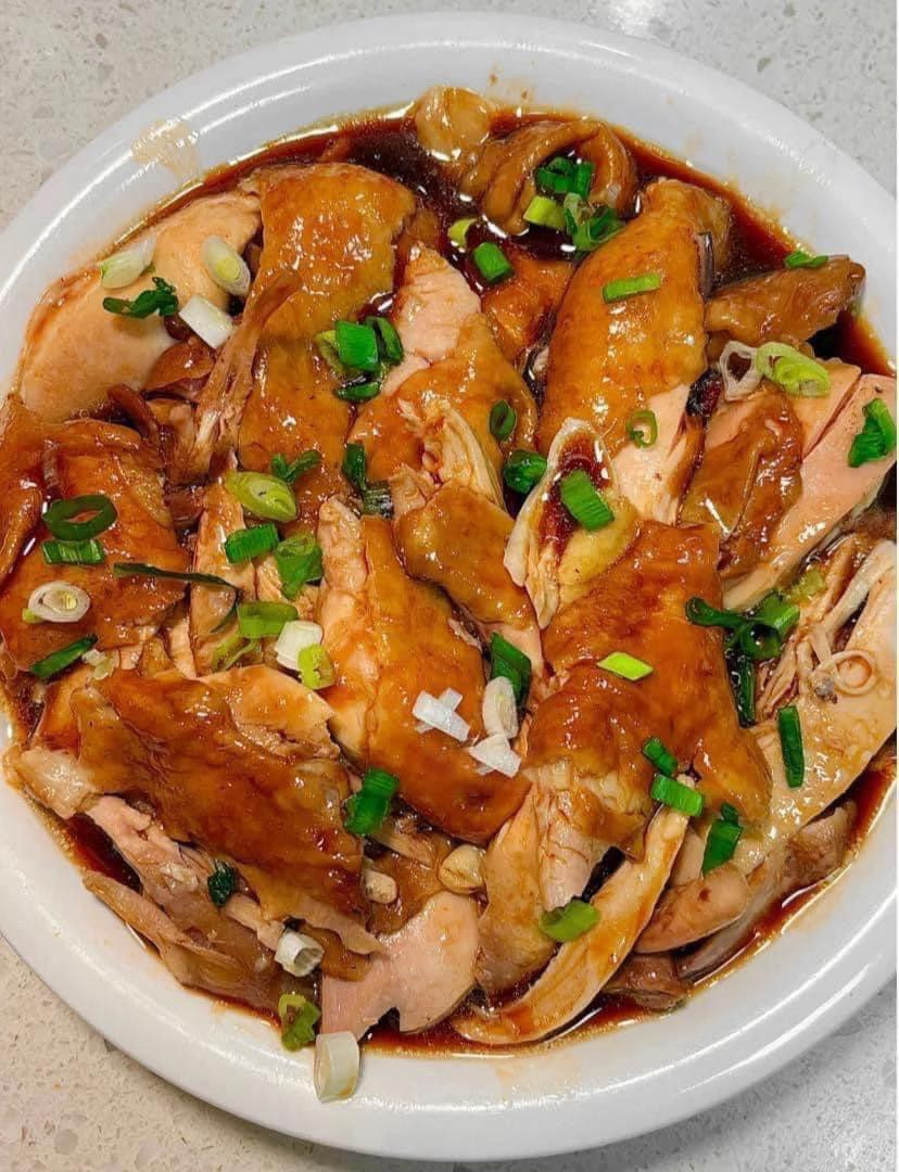 Cách làm đùi gà sốt xì dầu nấu nồi cơm điện đơn giản, thịt mềm ngọt đậm đà