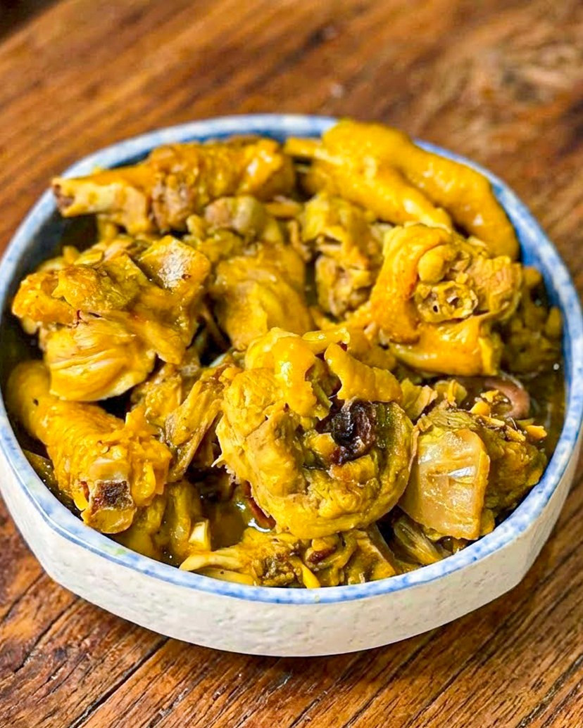 Cách làm gà kho mềm thơm ngon ăn cùng cơm trắng