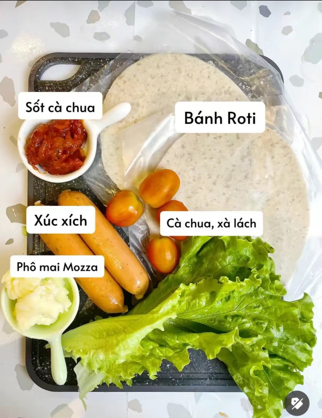 Cách làm Roti Xúc Xích Phô Mai, món ăn sáng ít calo thơm ngon