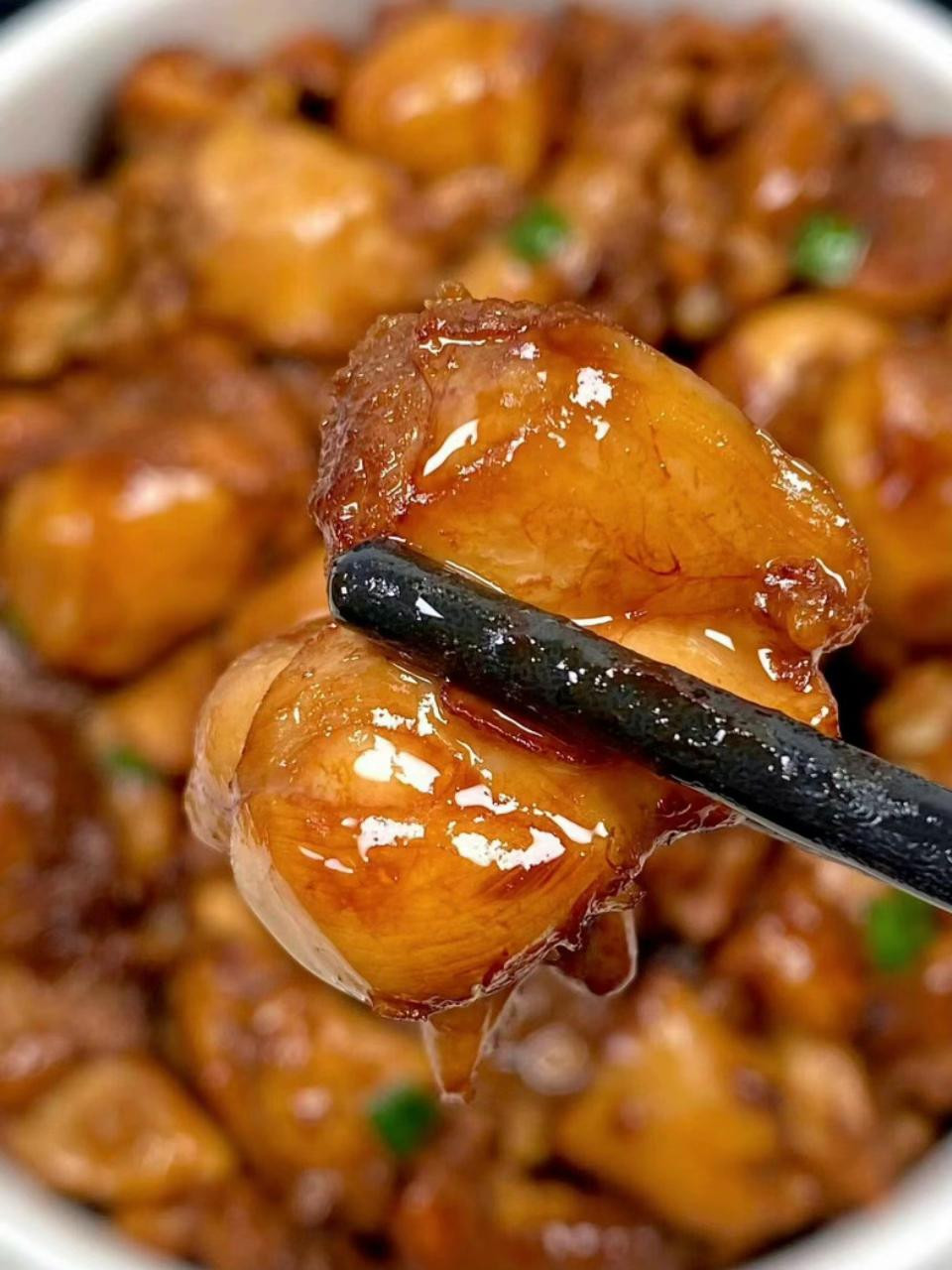 Cách làm thịt gà rim nước tương ngon tuyệt, món cơm gia đình