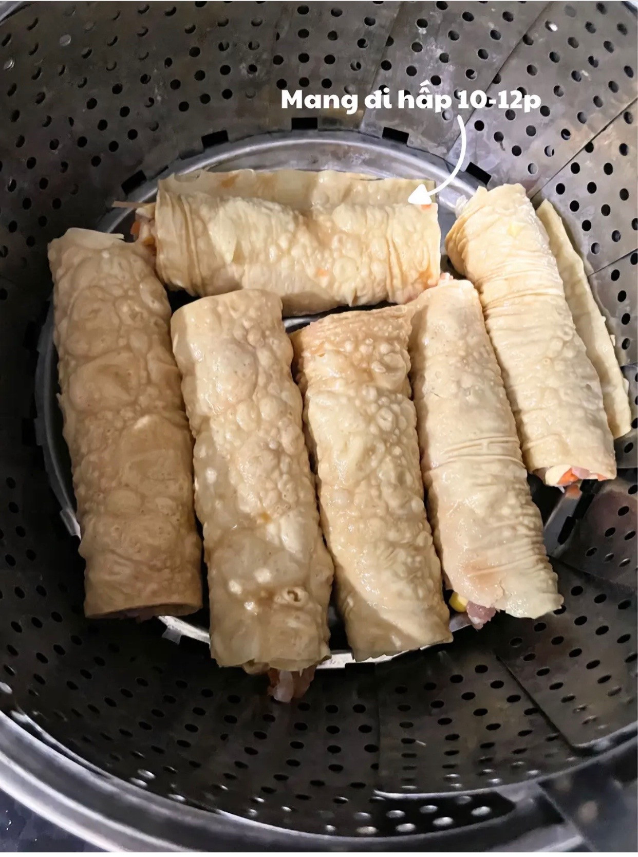 Cách làm váng đậu cuộn thịt siêu cuốn với ngô, bắp cải và cà rốt