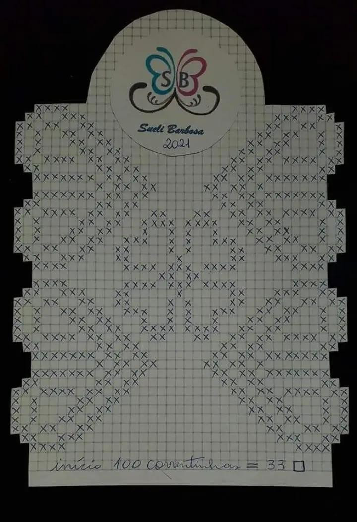 Caminos de mesa a crochet con patrón y diagramas paso a paso