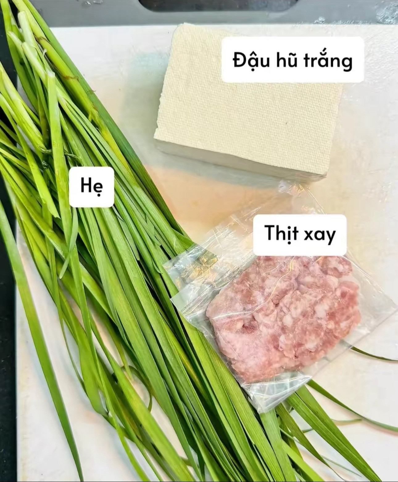 Canh Hẹ Đậu Hũ Thịt Bằm: Công Thức Nấu Đơn Giản Và Tác Dụng Chữa Bệnh Bất Ngờ