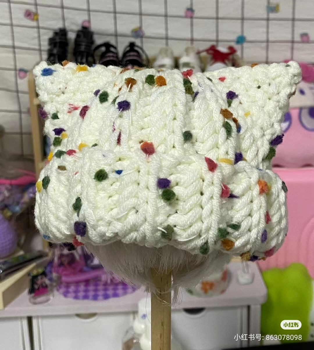 Cat Ear Crochet Hat with Wheat Stitch Pattern and Instructions