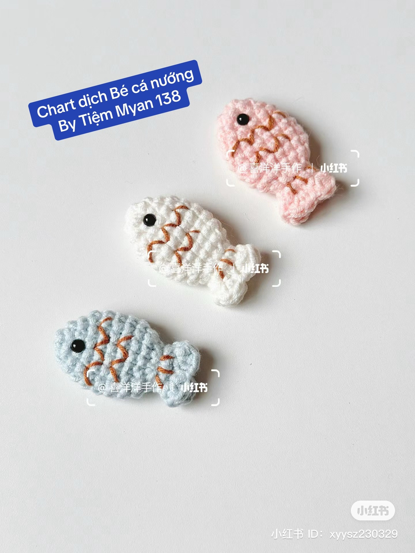 Chart dịch Búp bê cá nướng màu hồng, trắng, xanh