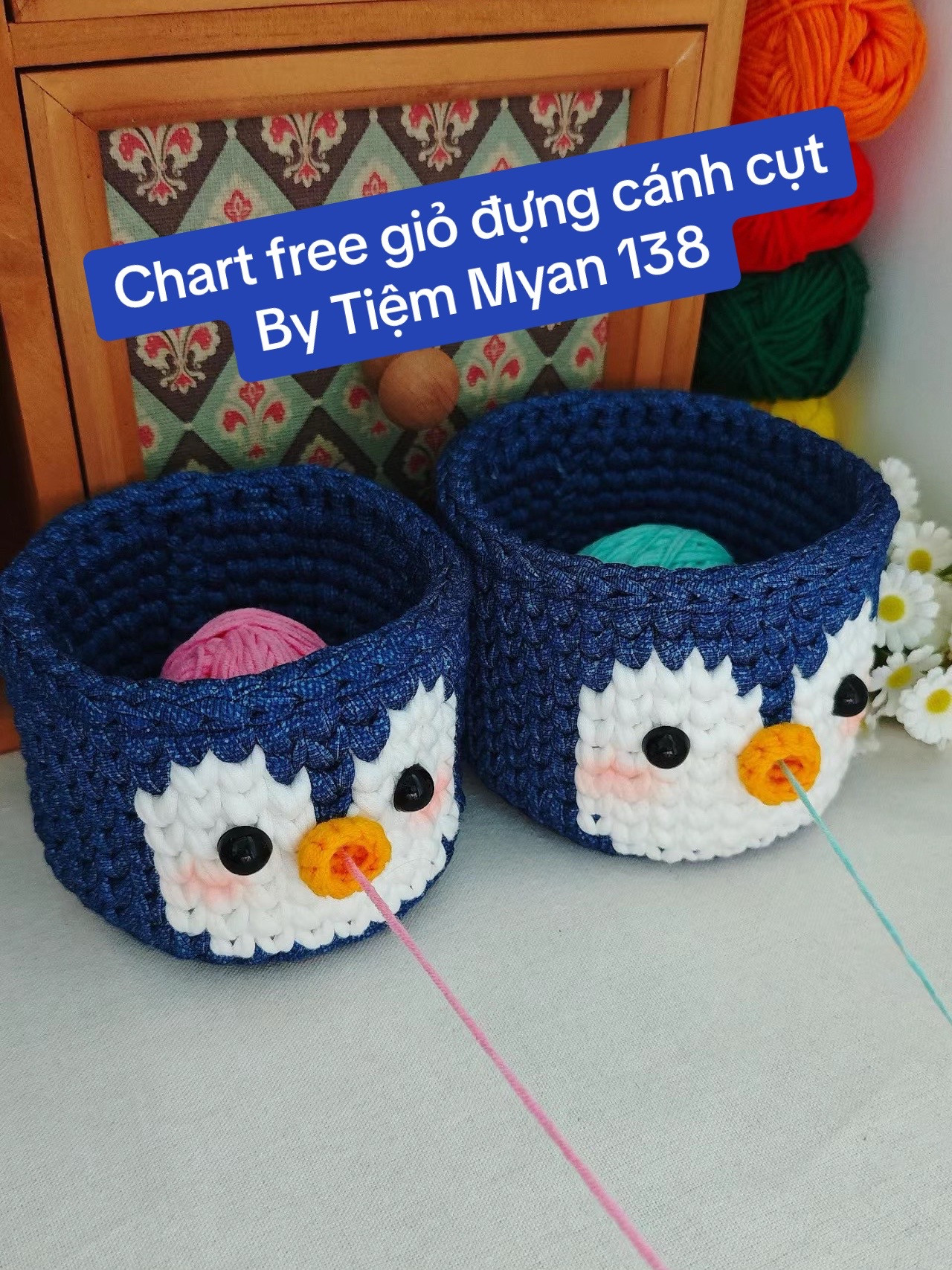 Chart free giỏ đựng len hình chim cú mèo xanh trắng dễ thương