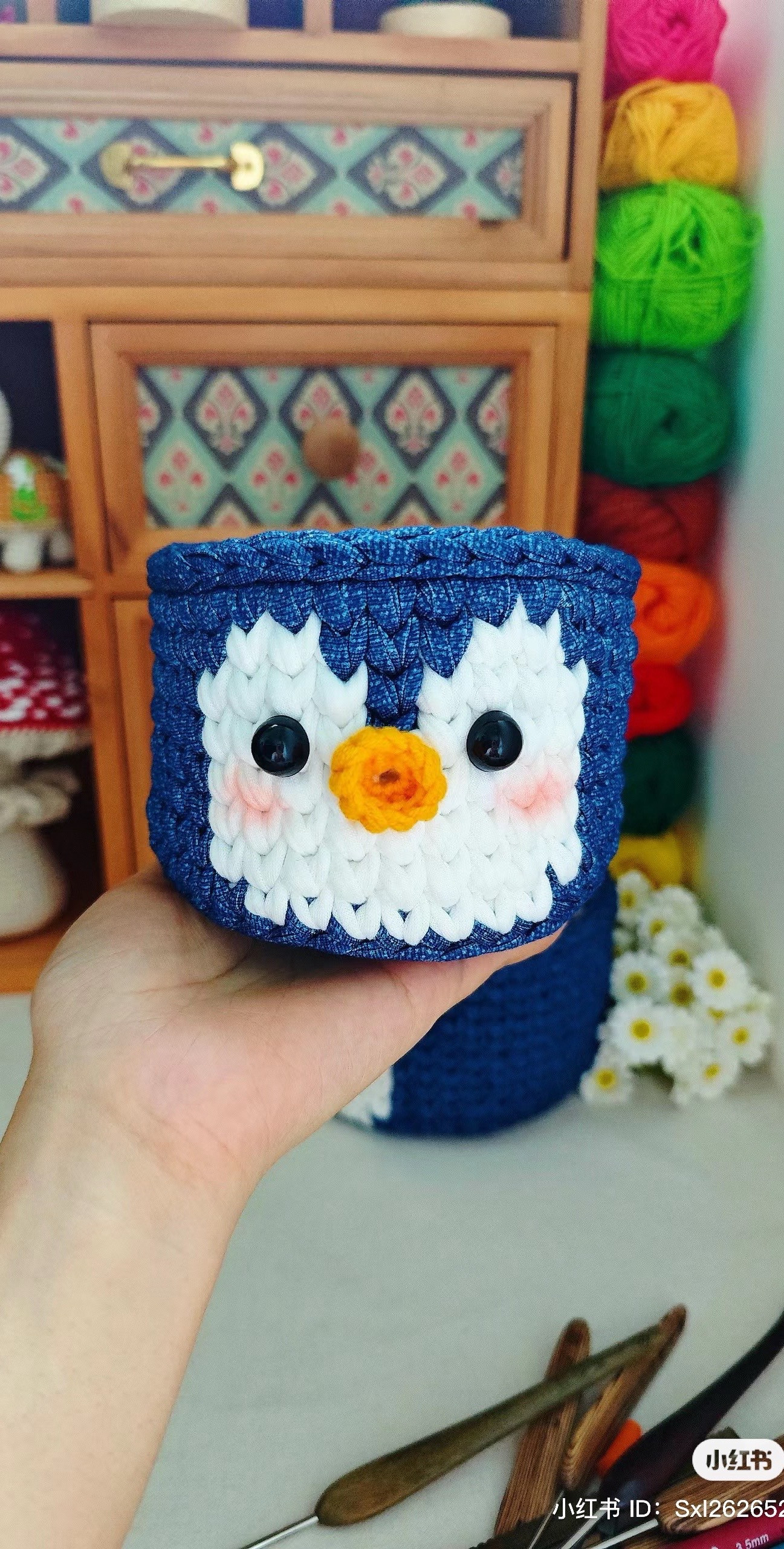 Chart free giỏ đựng len hình chim cú mèo xanh trắng dễ thương