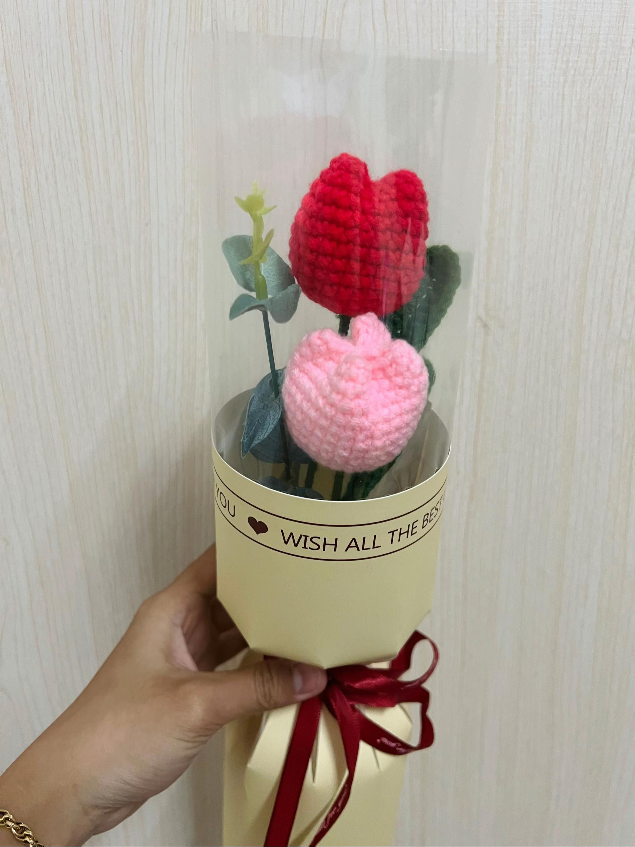 Chart hoa Tulip búp béo dễ thương