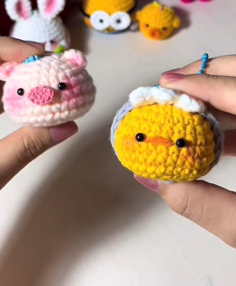 Chart hướng dẫn móc chìa khóa hoa tulip mini và bó hoa đa sắc