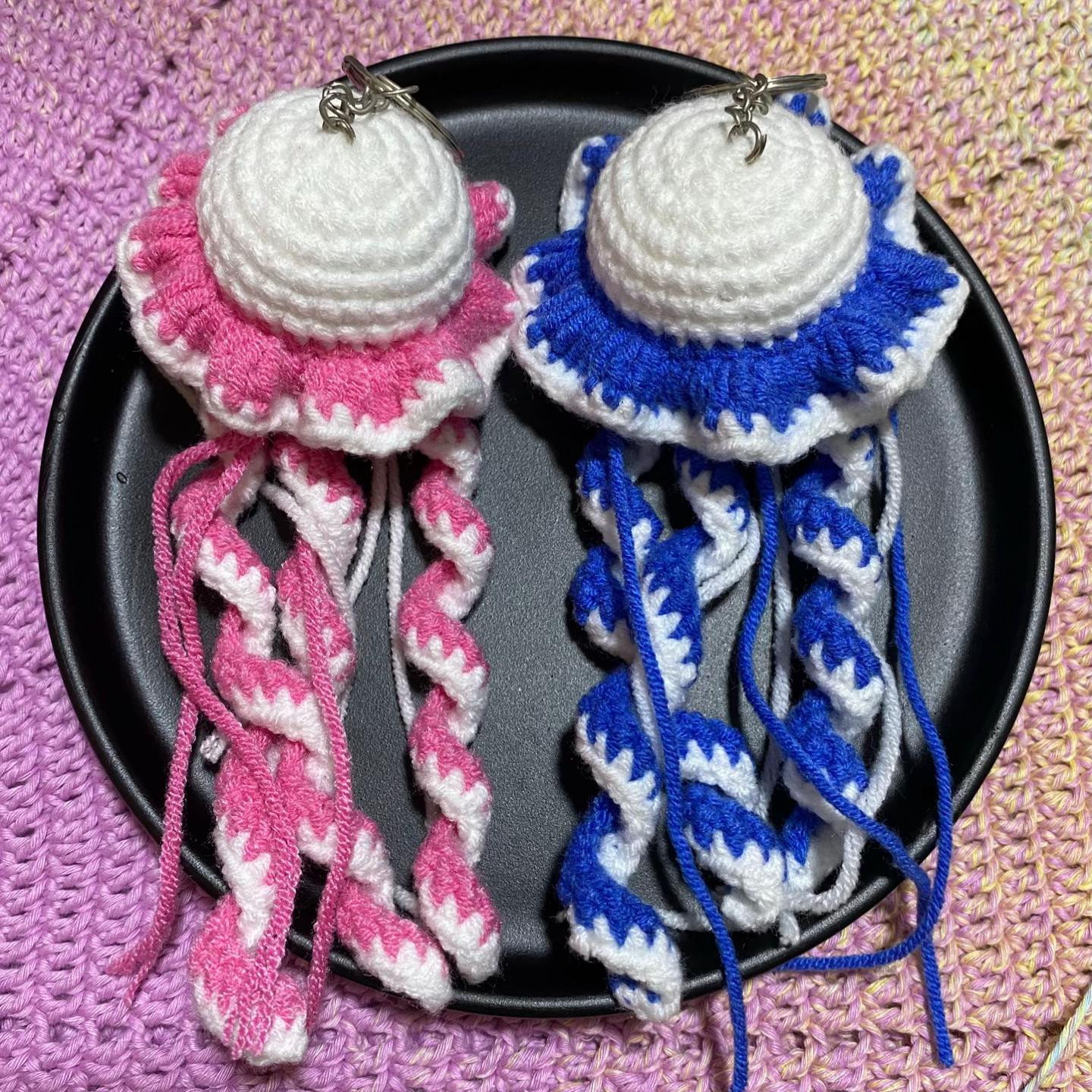 Chart hướng dẫn móc len sứa biển nhỏ dễ thương