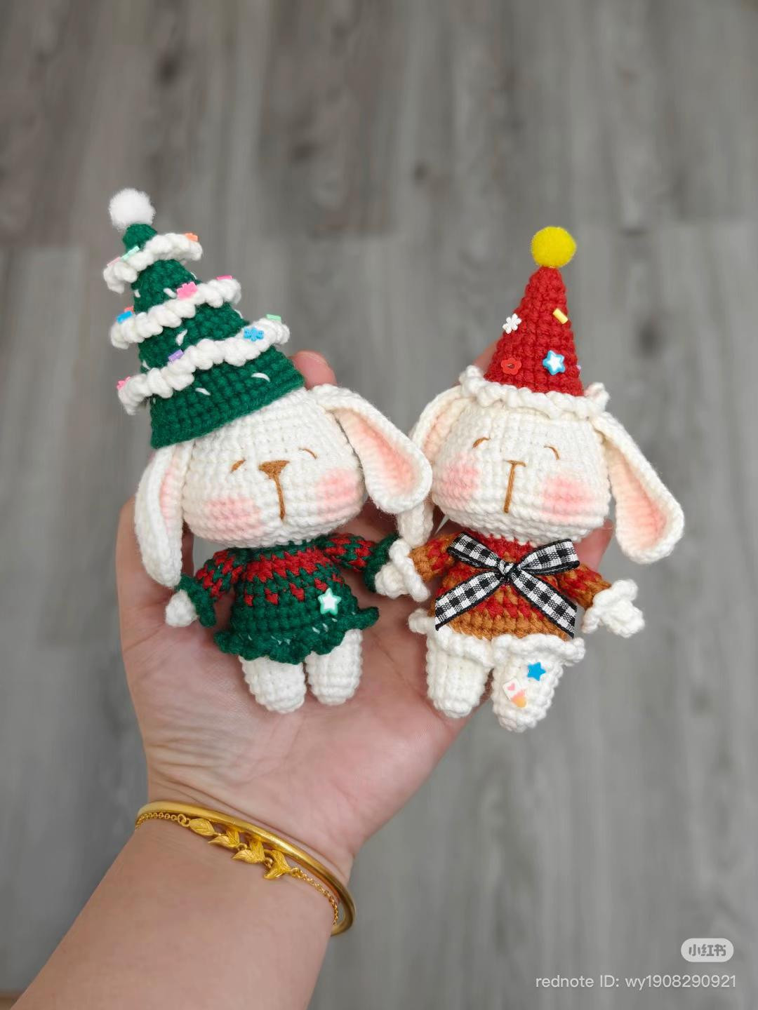 Chart miễn phí móc len Thỏ Noel và Thỏ Cây thông dễ thương