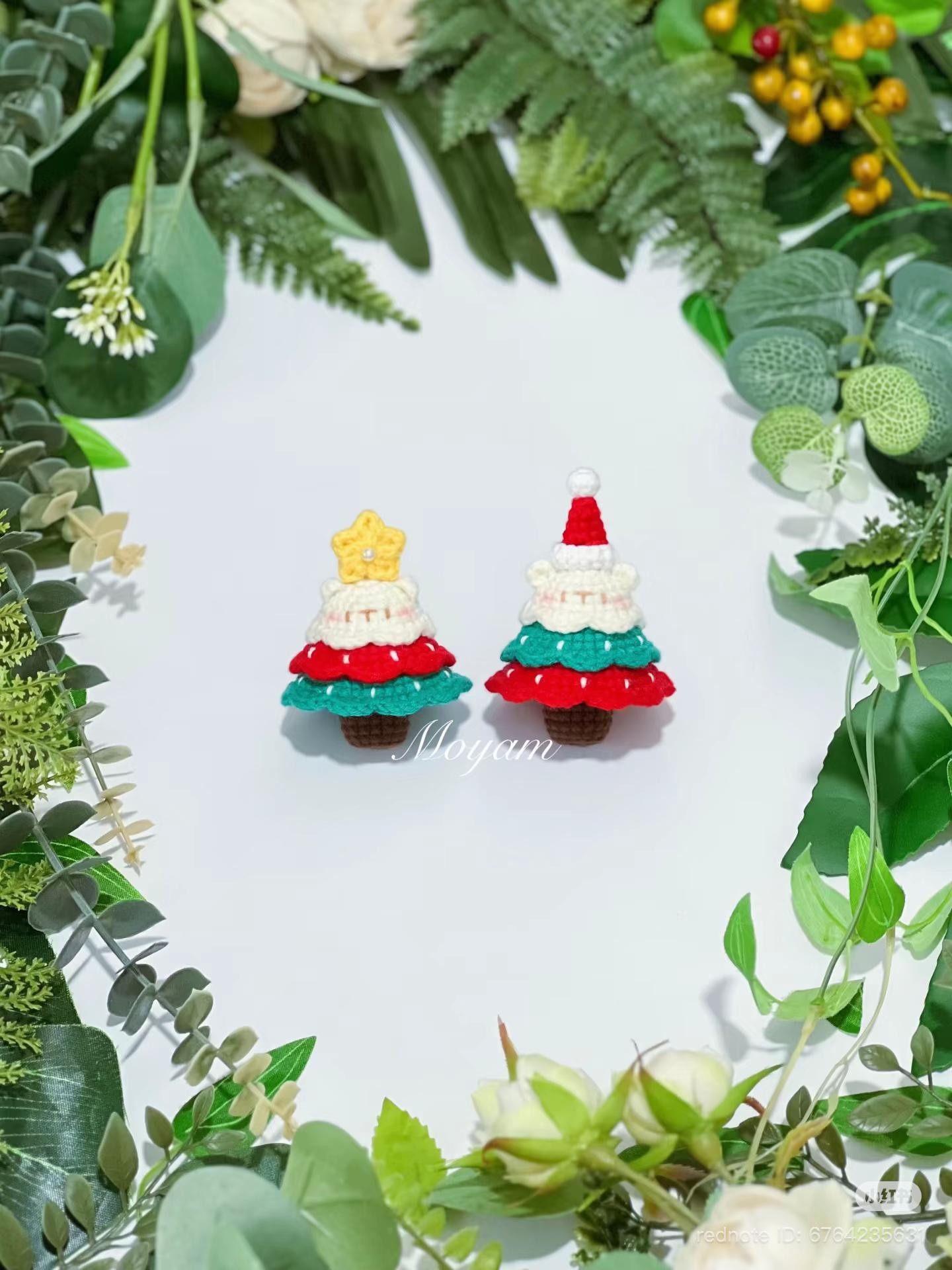 Chart móc gấu thông Noel màu đỏ xanh trắng