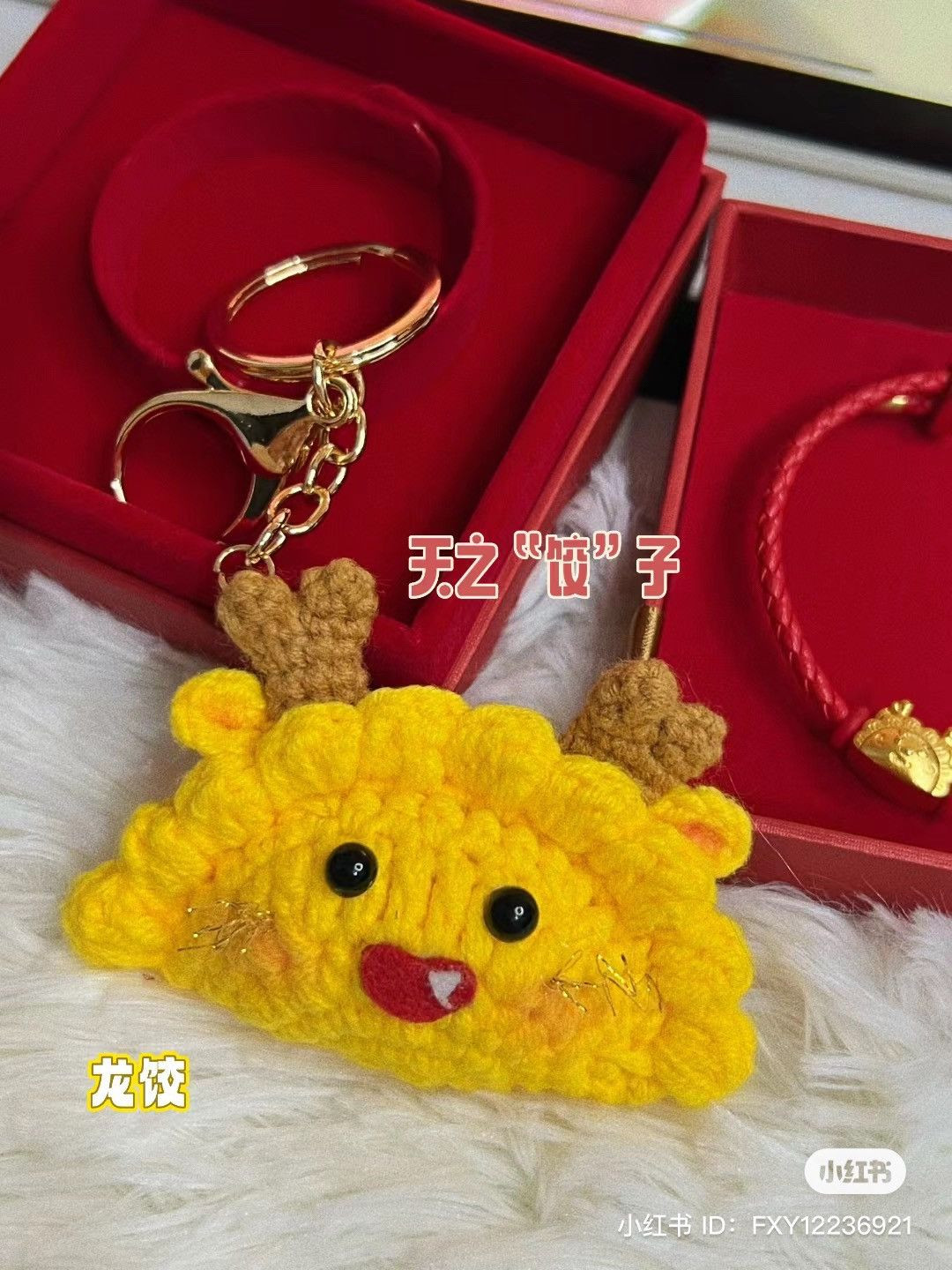 Chart móc Há Cảo Rồng vàng dễ thương