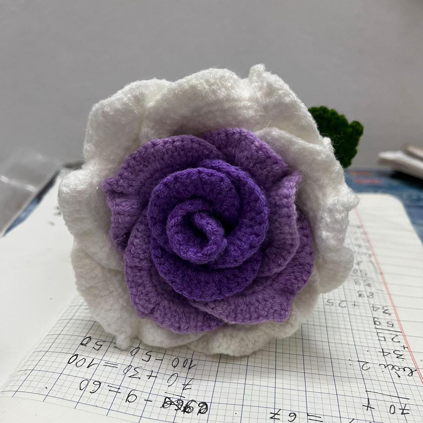 Chart móc hoa hồng ghép cánh trắng tím