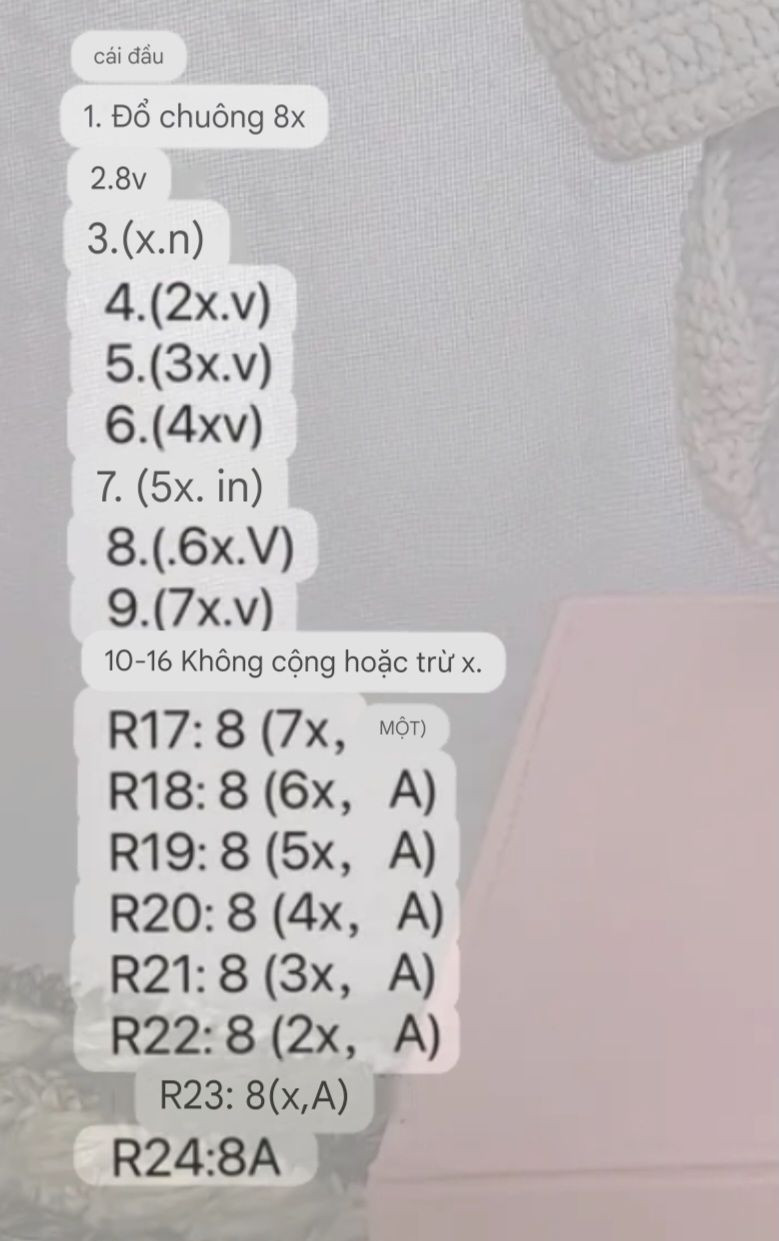 Chart Móc Len Bạn Gái Mèo Tom Màu Kem Và Nơ Tím