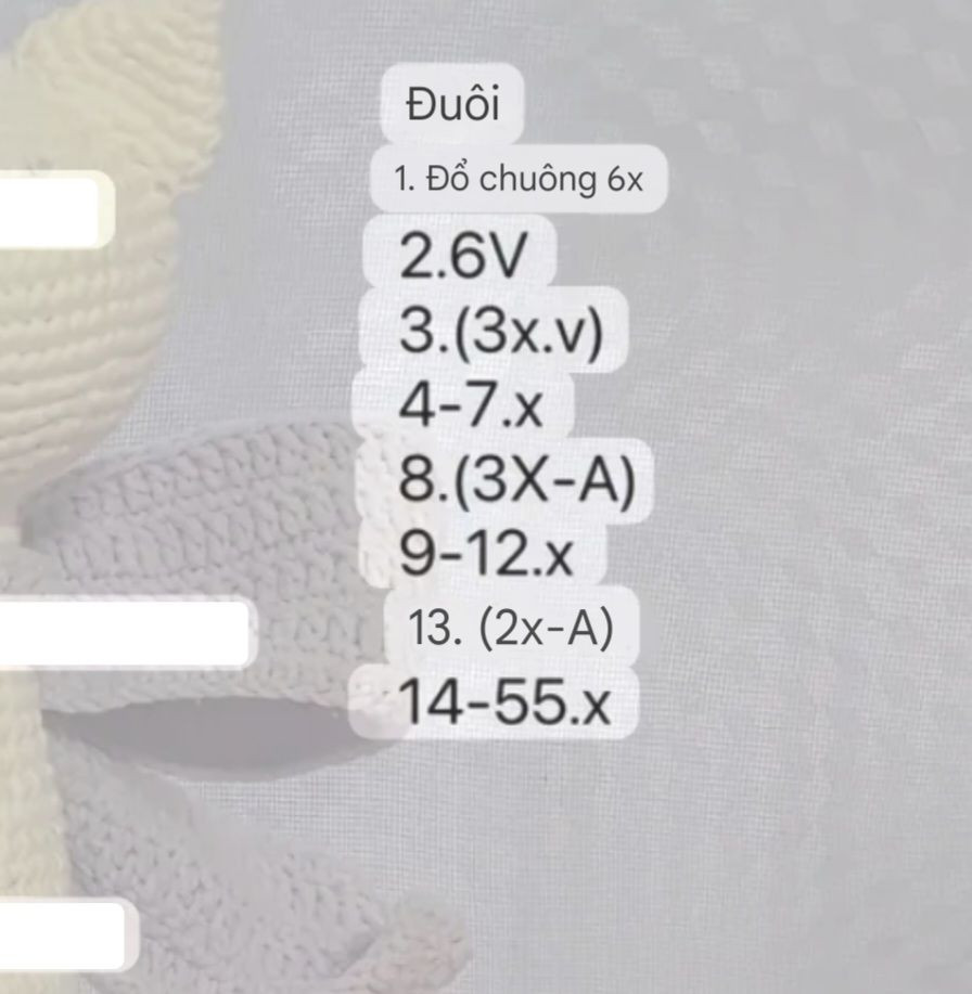 Chart Móc Len Bạn Gái Mèo Tom Màu Kem Và Nơ Tím