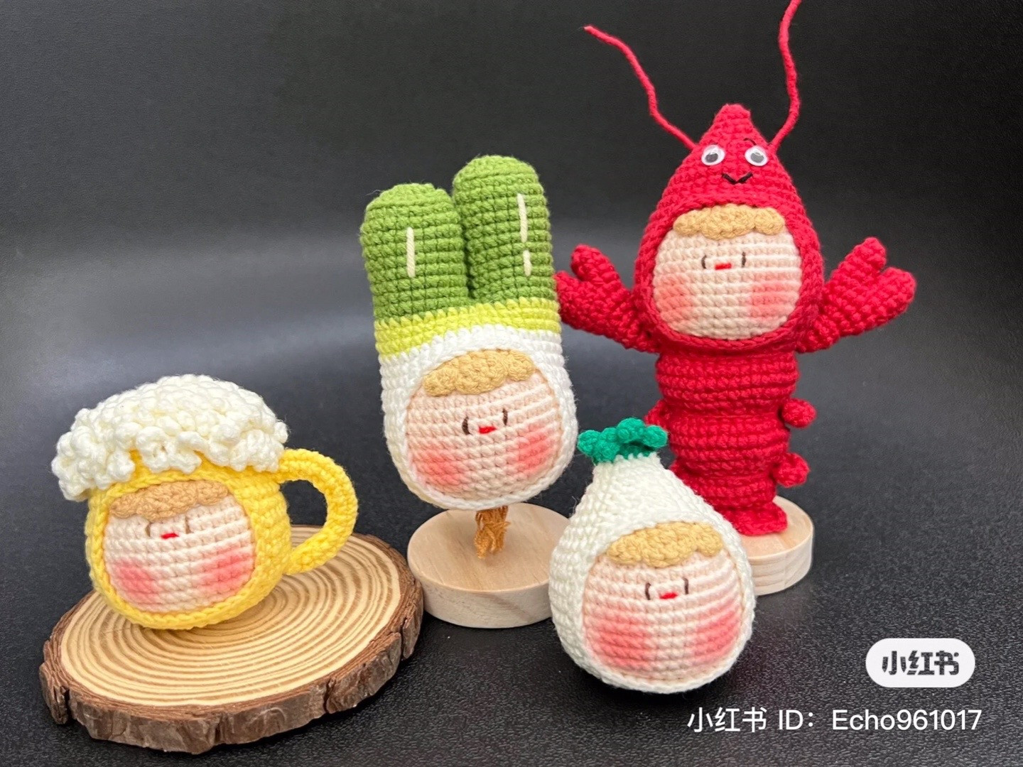 Chart móc len bé tôm hùm bánh bao cute