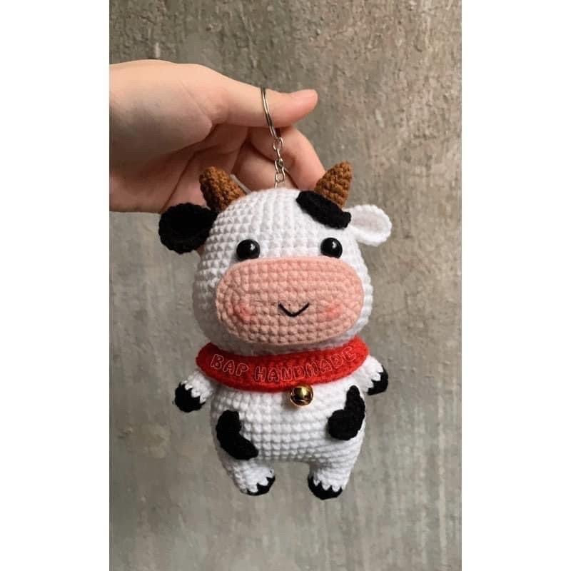 Chart móc len bò sữa dễ thương, màu trắng đen