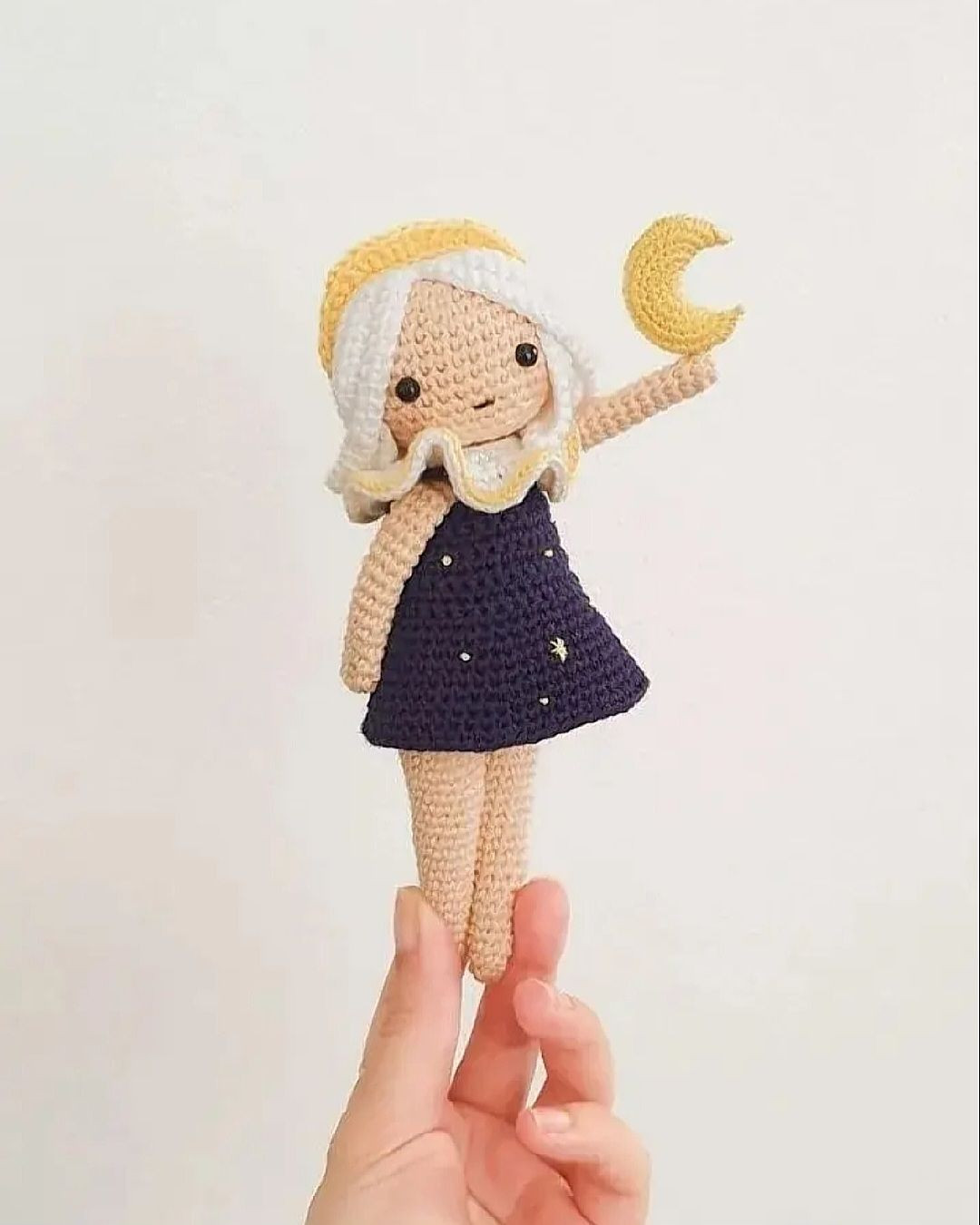 Chart Móc Len Búp bê Cô Gái Mặt Trăng