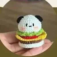 Chart móc len búp bê gấu Panda hình hamburger