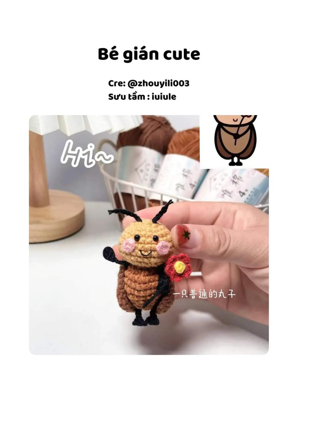 Chart móc len Búp bê gián cute màu nâu vàng cầm hoa đỏ