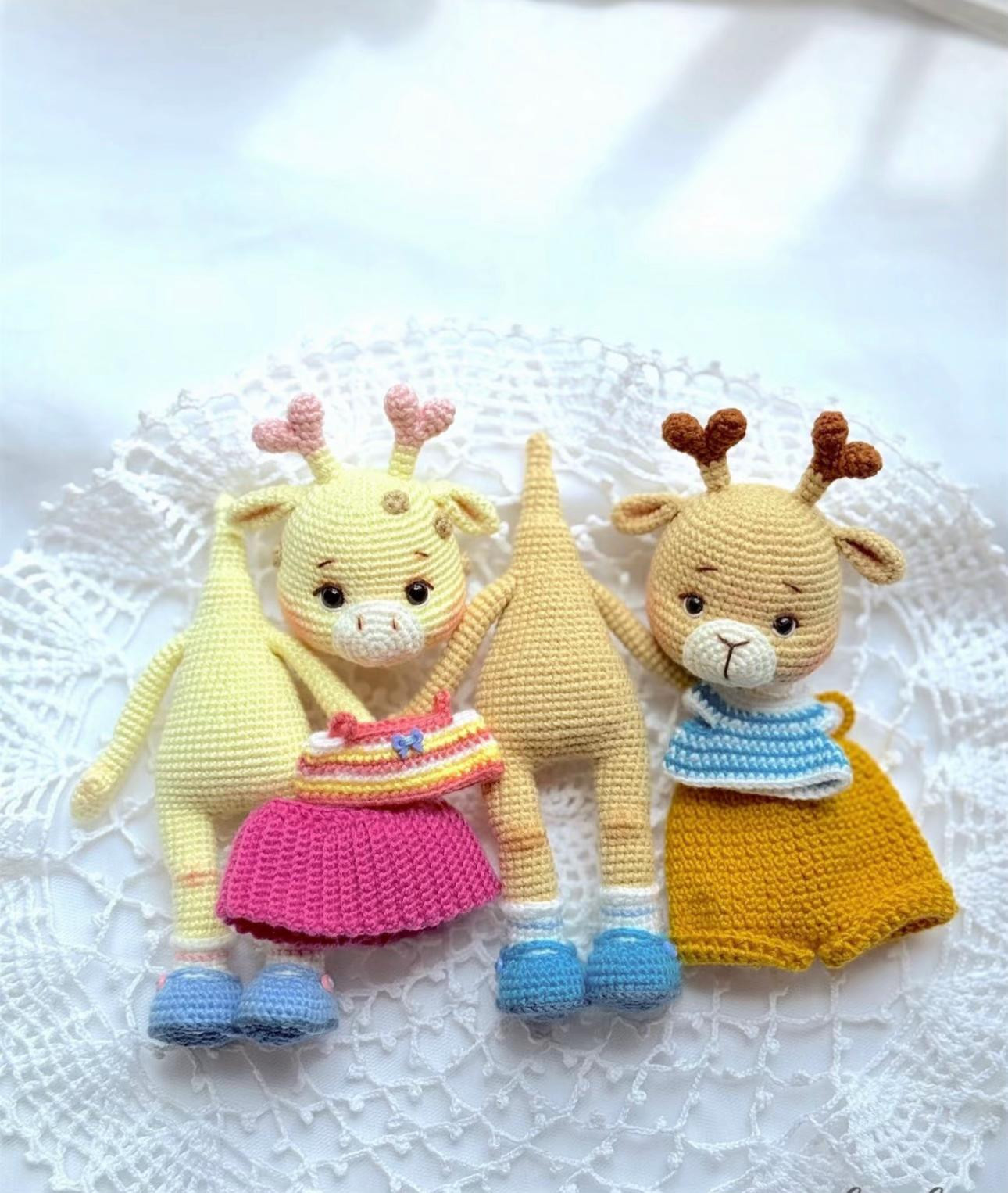 Chart Móc Len Búp bê Hươu Cao Cổ Amigurumi