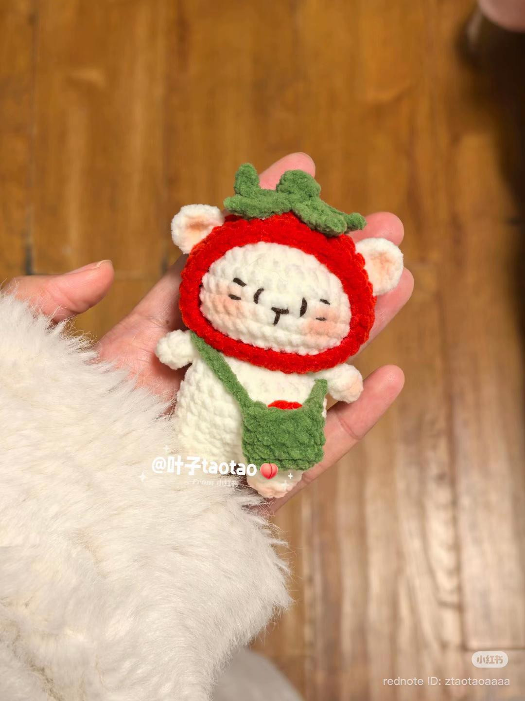 Chart Móc Len Búp Bê Mèo Cà Chua Dễ Thương