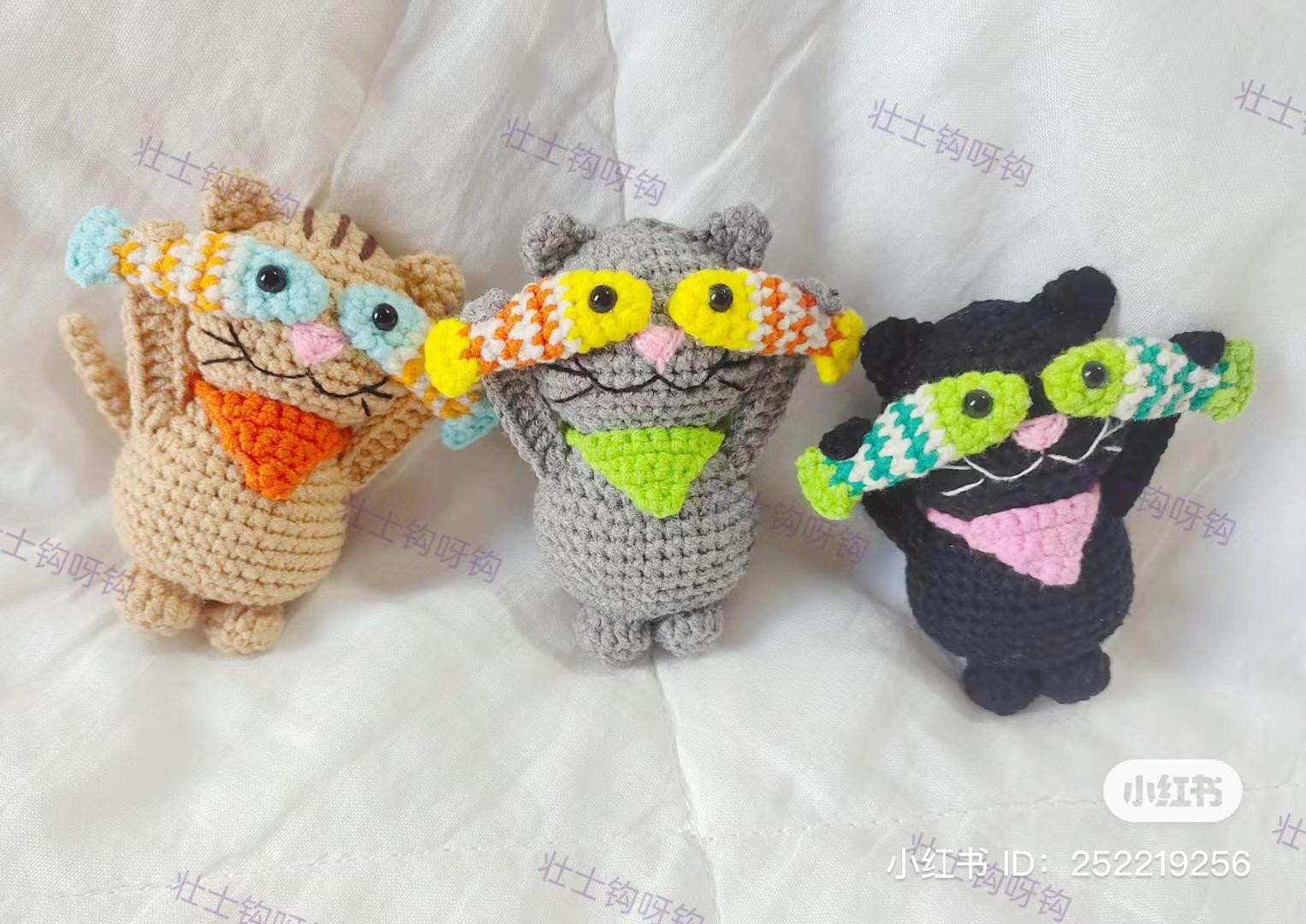 Chart Móc Len Búp Bê Mèo Cá Giữ Kính, Hướng Dẫn Chi Tiết