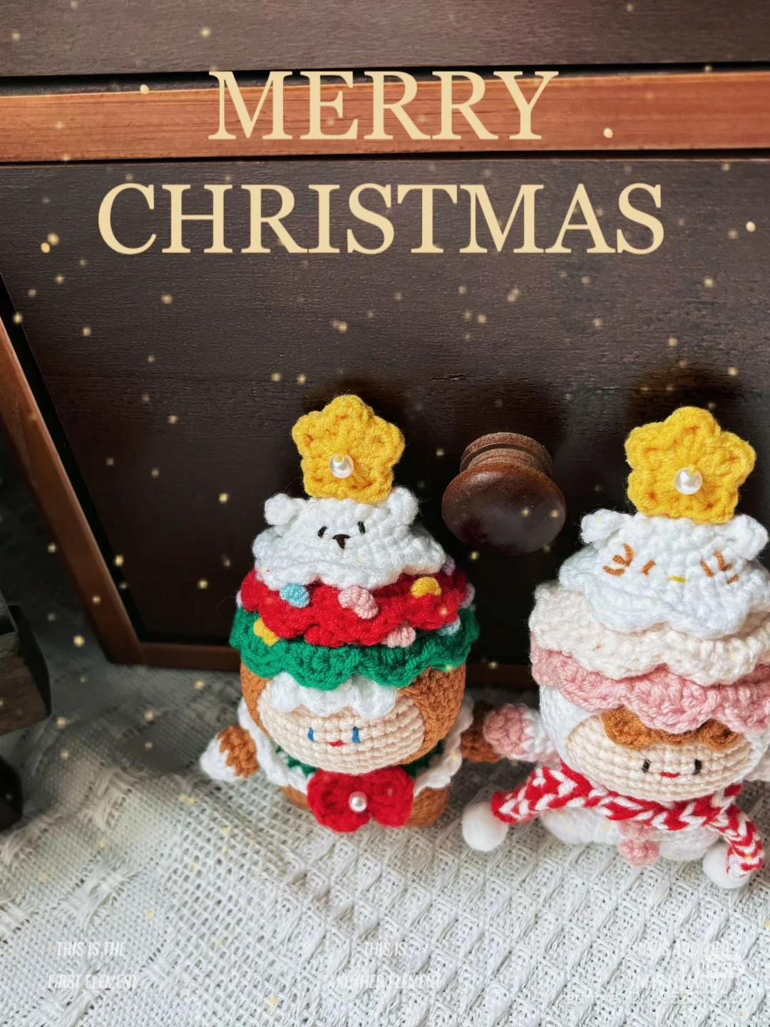 Chart Móc Len Búp bê Mochi Cây Thông Noel Ngọt Ngào