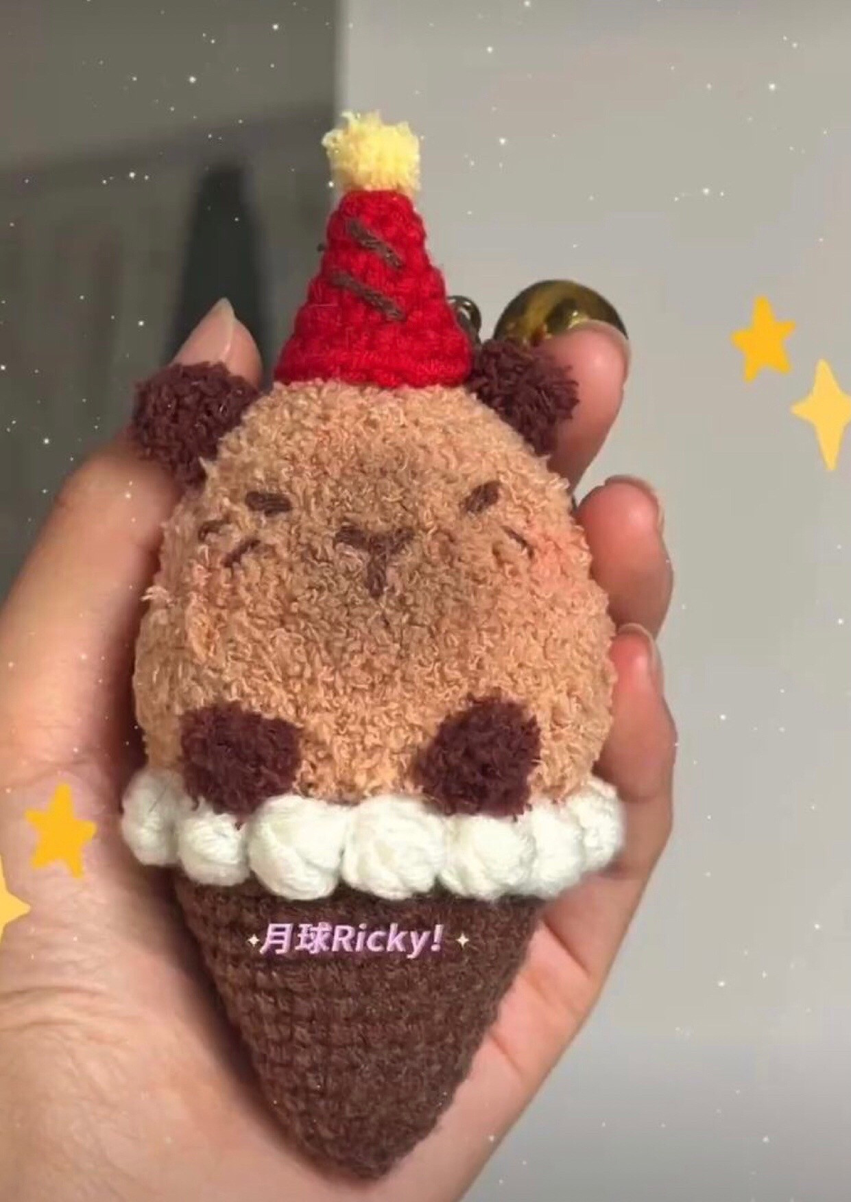 Chart Móc Len Capybara Đội Quýt Dễ Thương