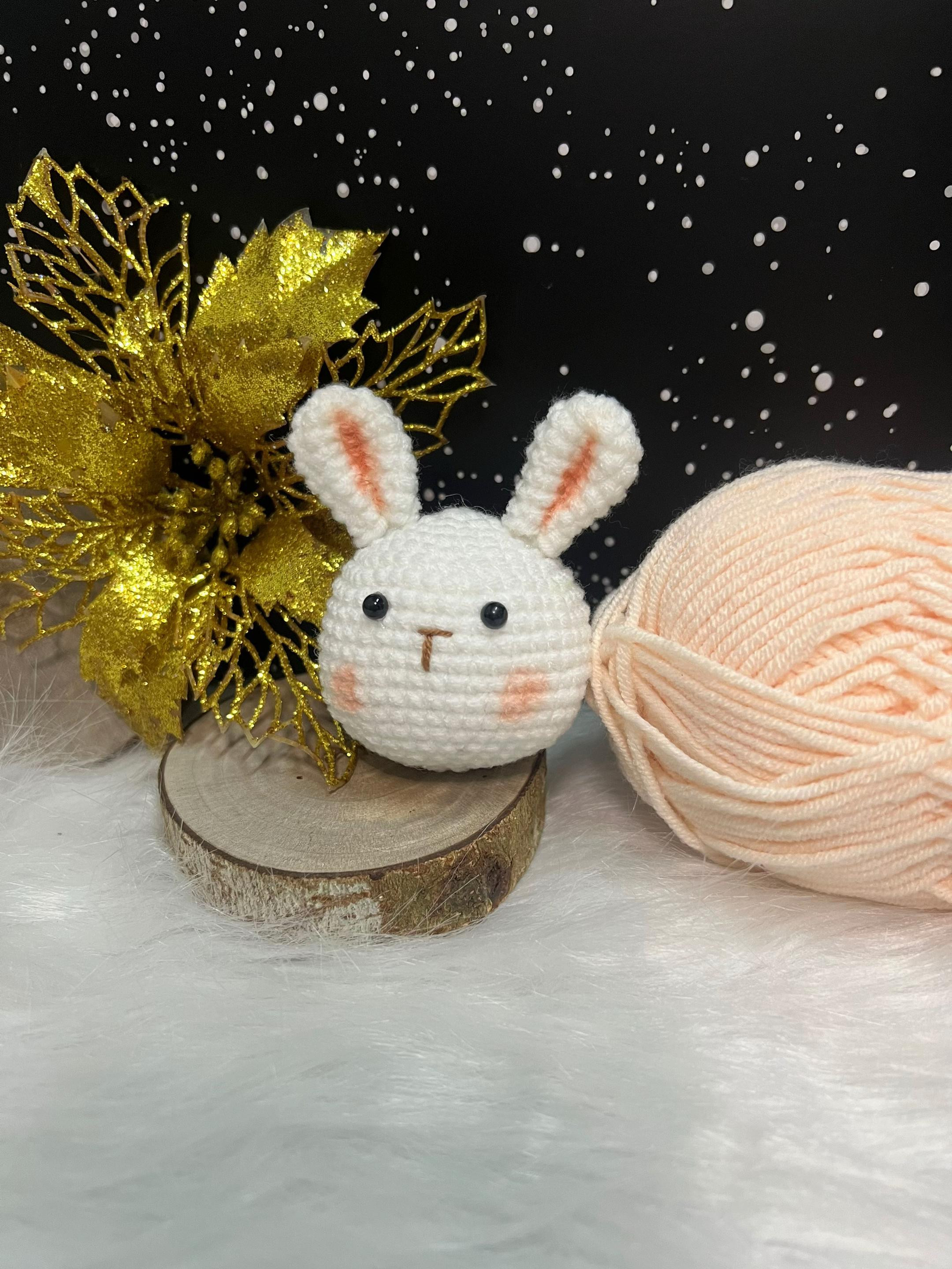 Chart móc len đầu thỏ trắng dễ thương, hướng dẫn từng hàng chi tiết